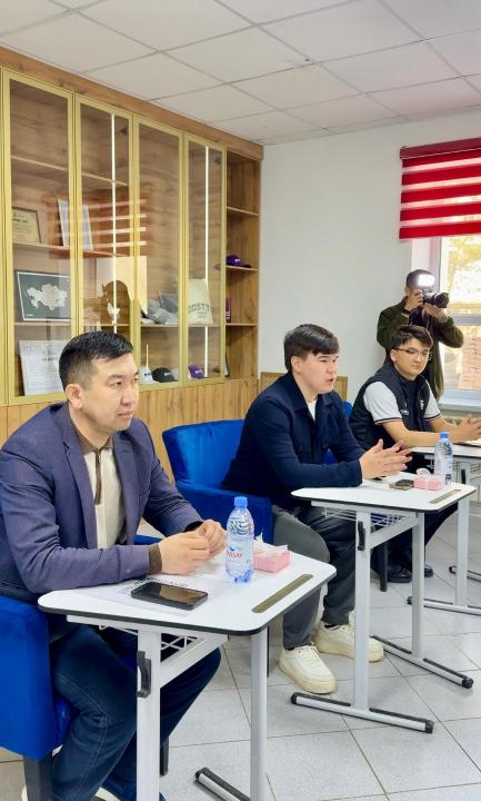 Заң мен тәртіп: құқықбұзушылықтың алдын алу мақсатында мектеп оқушыларымен кездесу өтті