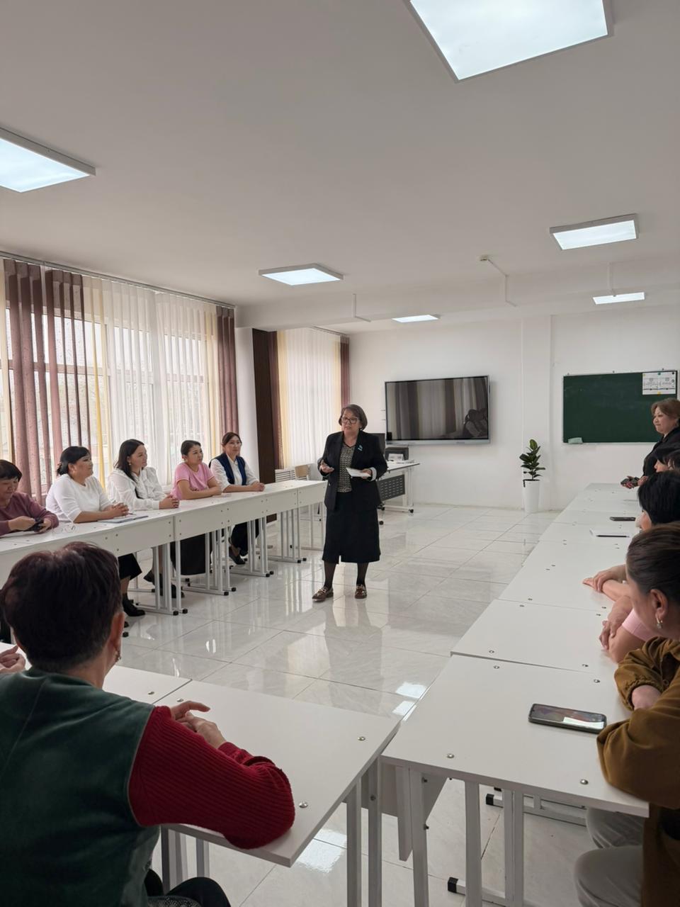 Депутаты маслихата провели встречу с населением