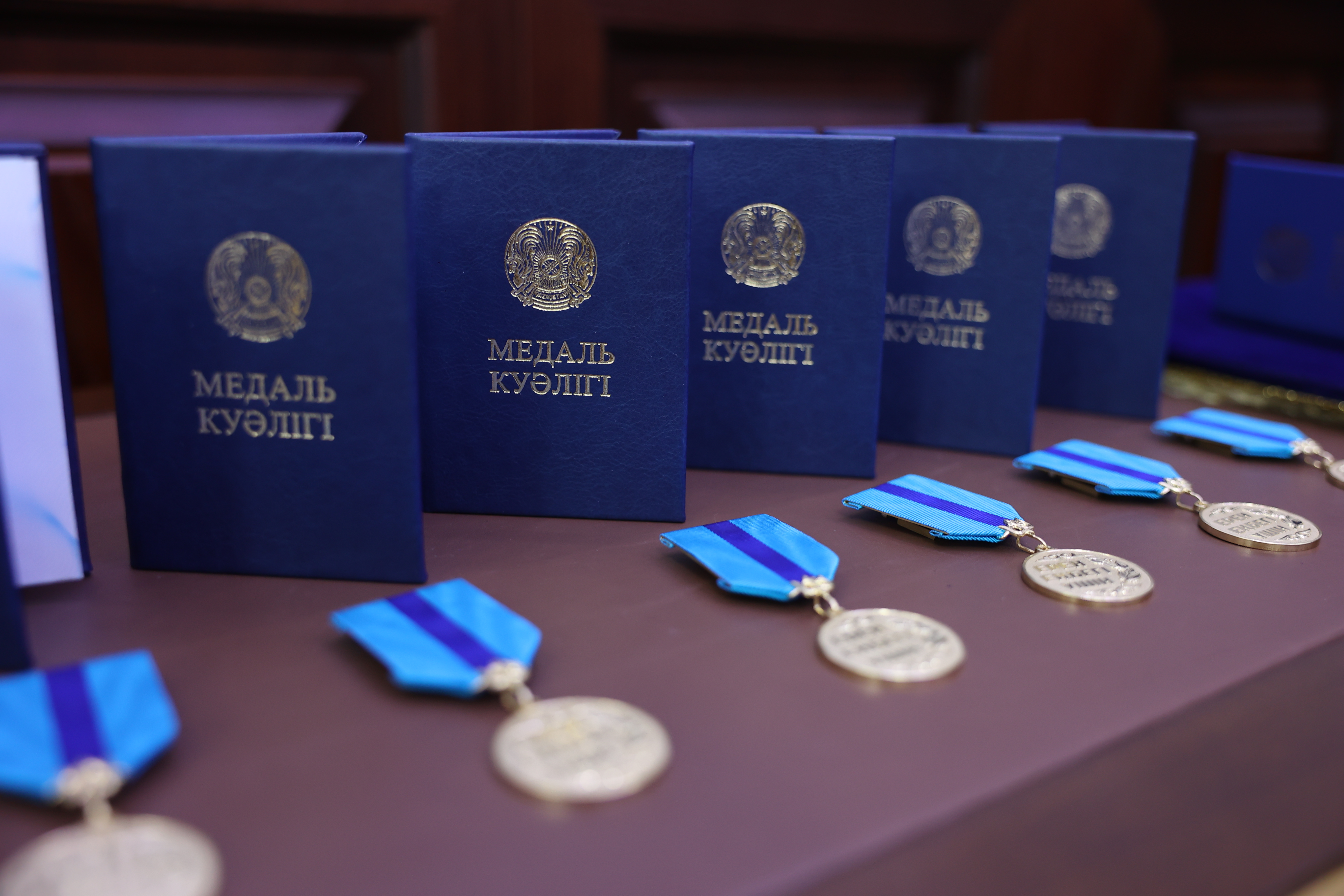 Мемлекеттік наградалар табысталды