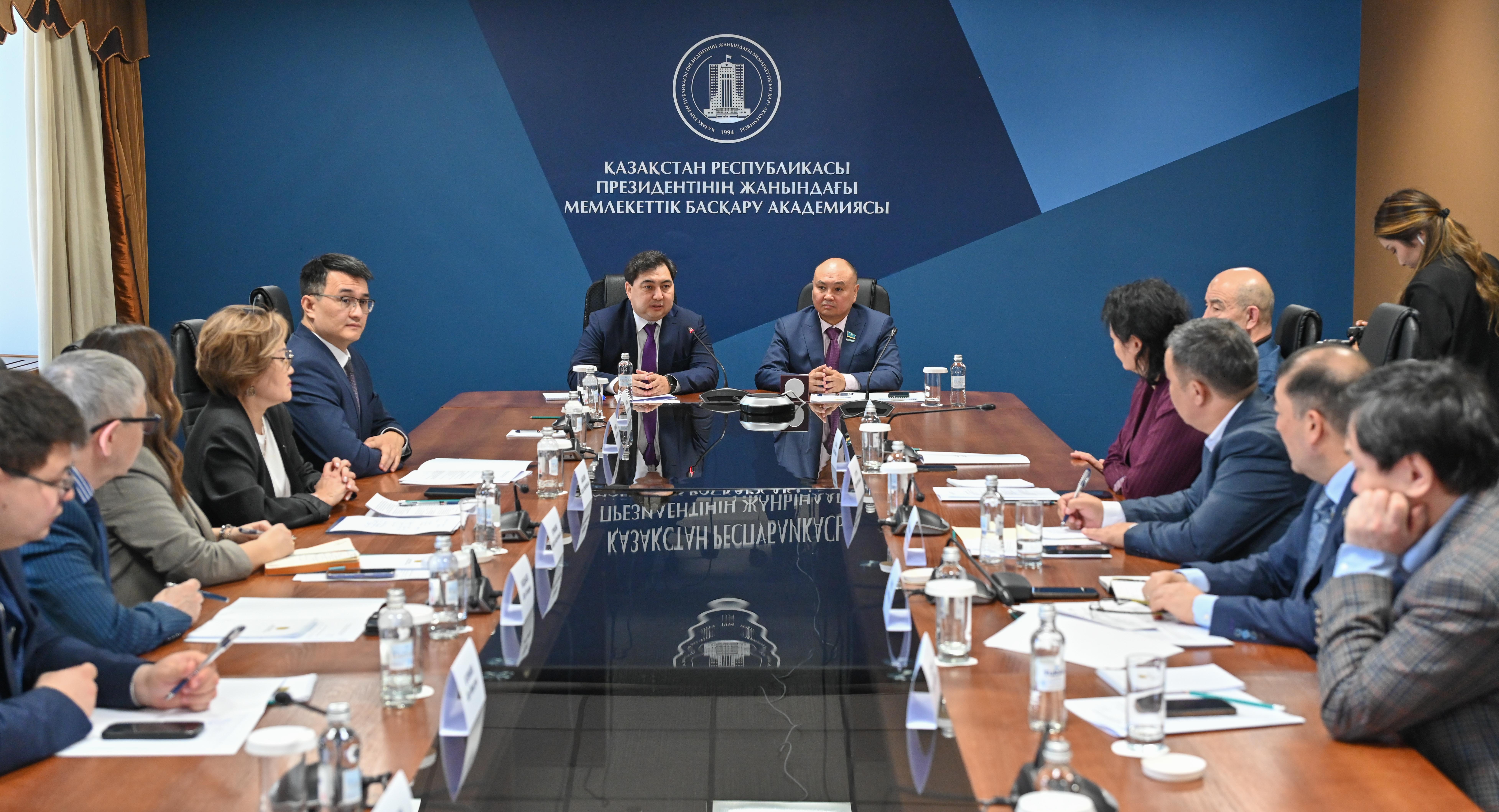 Мемлекеттік қызмет істері агенттігі жанындағы Қоғамдық кеңестің жаңа құрамдағы алғашқы отырысы өтті