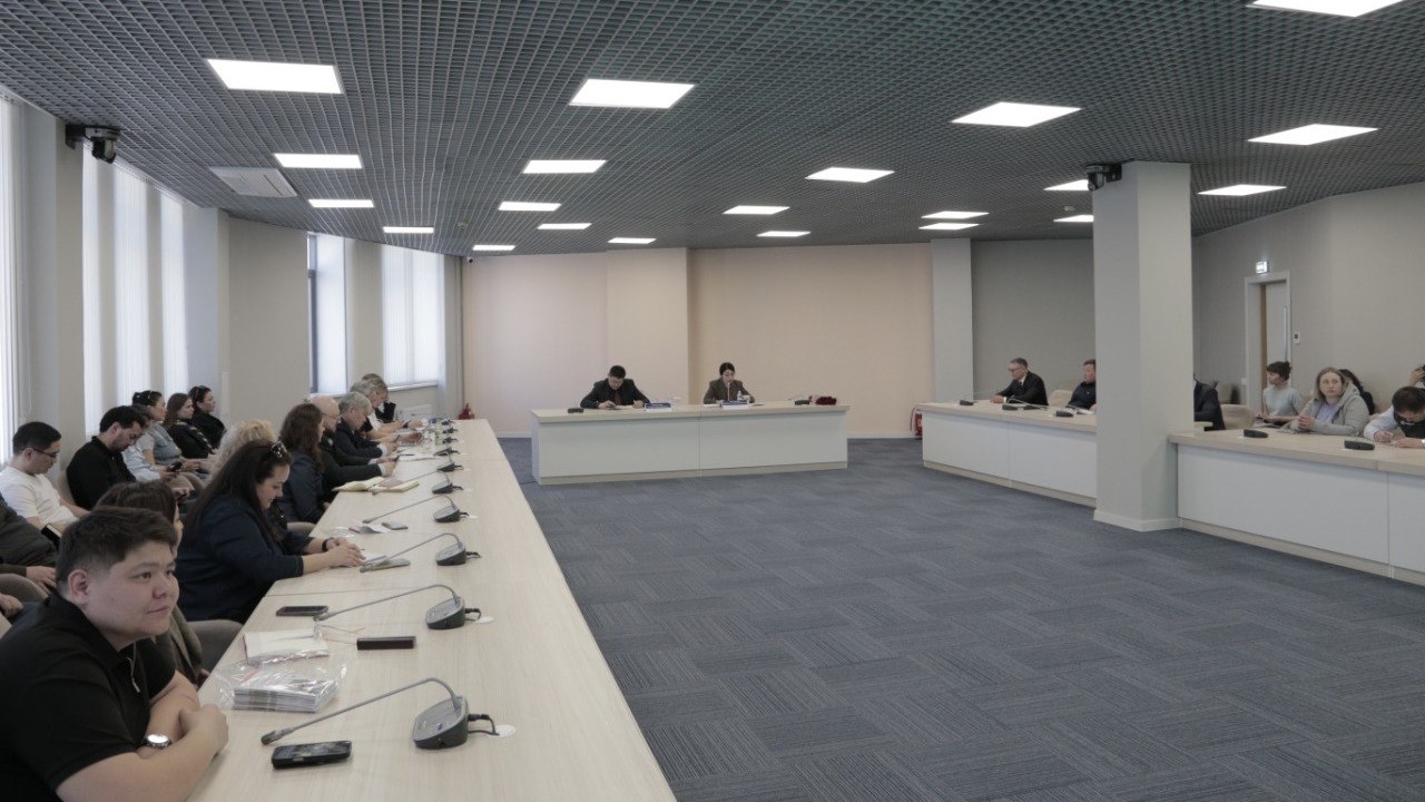 Мектеп оқушыларының жазғы демалысы мен жұмыспен қамтылуын ұйымдастыру мәселесі талқыланды