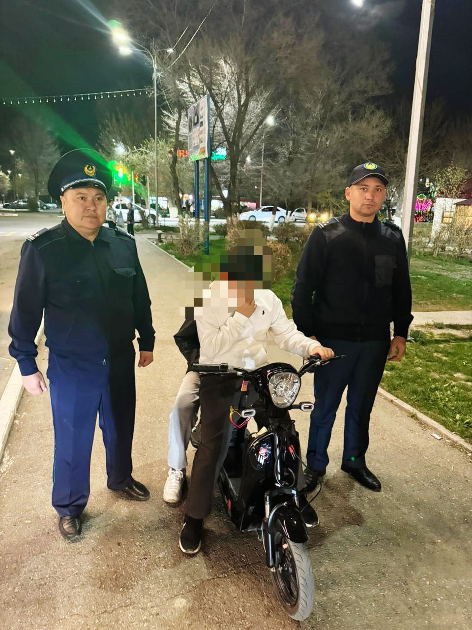 Жамбыл облысында полицейлер мен танымал спортшылар жасөспірімдердің қауіпсіздігі үшін күш біріктірді