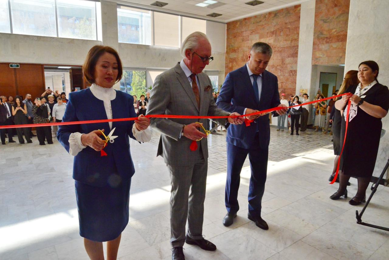 Алматыда «Таңбалы: Бабалар коды» халықаралық көрмесі ашылды