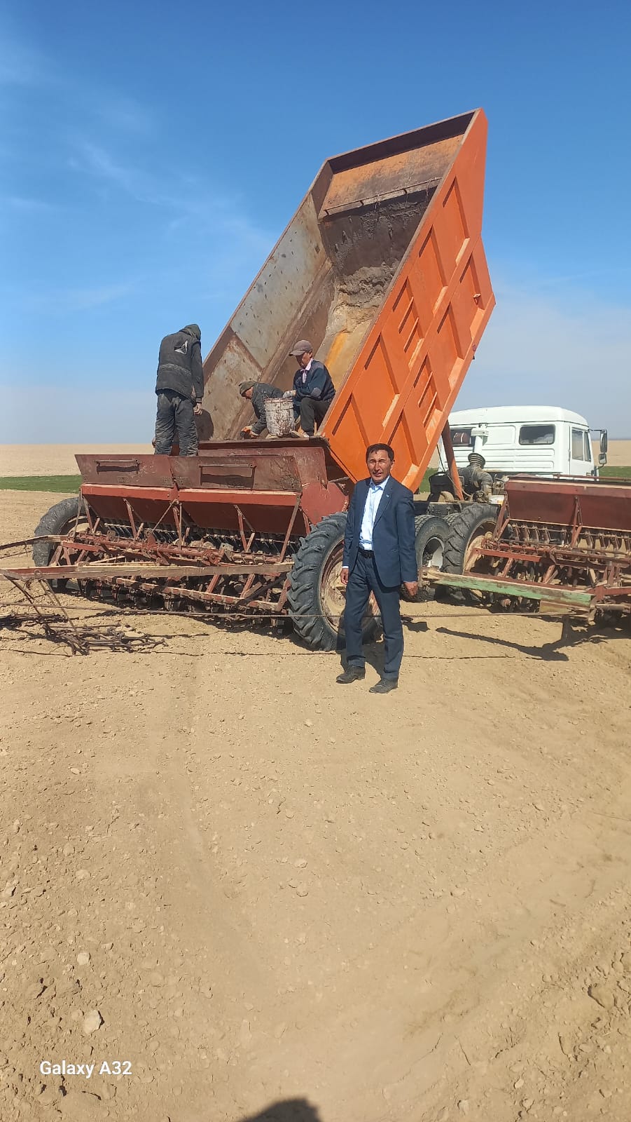 Тереңөзек ауылдық округінде жаздық арпа егу жұмыстары жүргізілуде