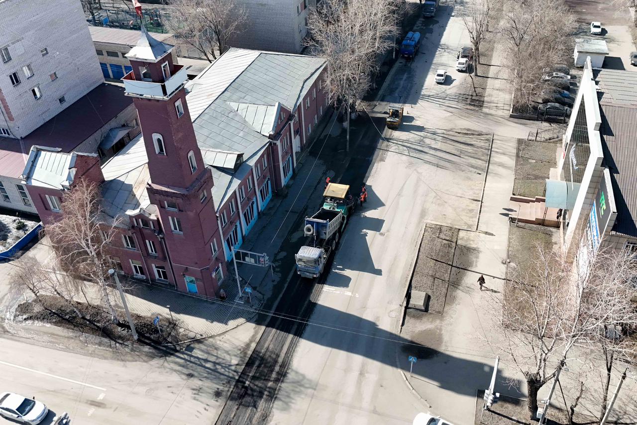 Биыл Семейде 100 көшеге асфальт төселеді