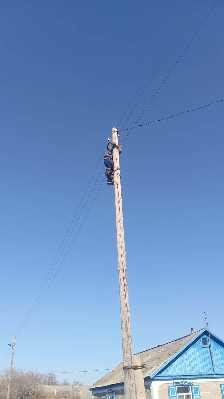 Айсары ауылында көше жарығын ауыстыру жұмыстары жүргізілді