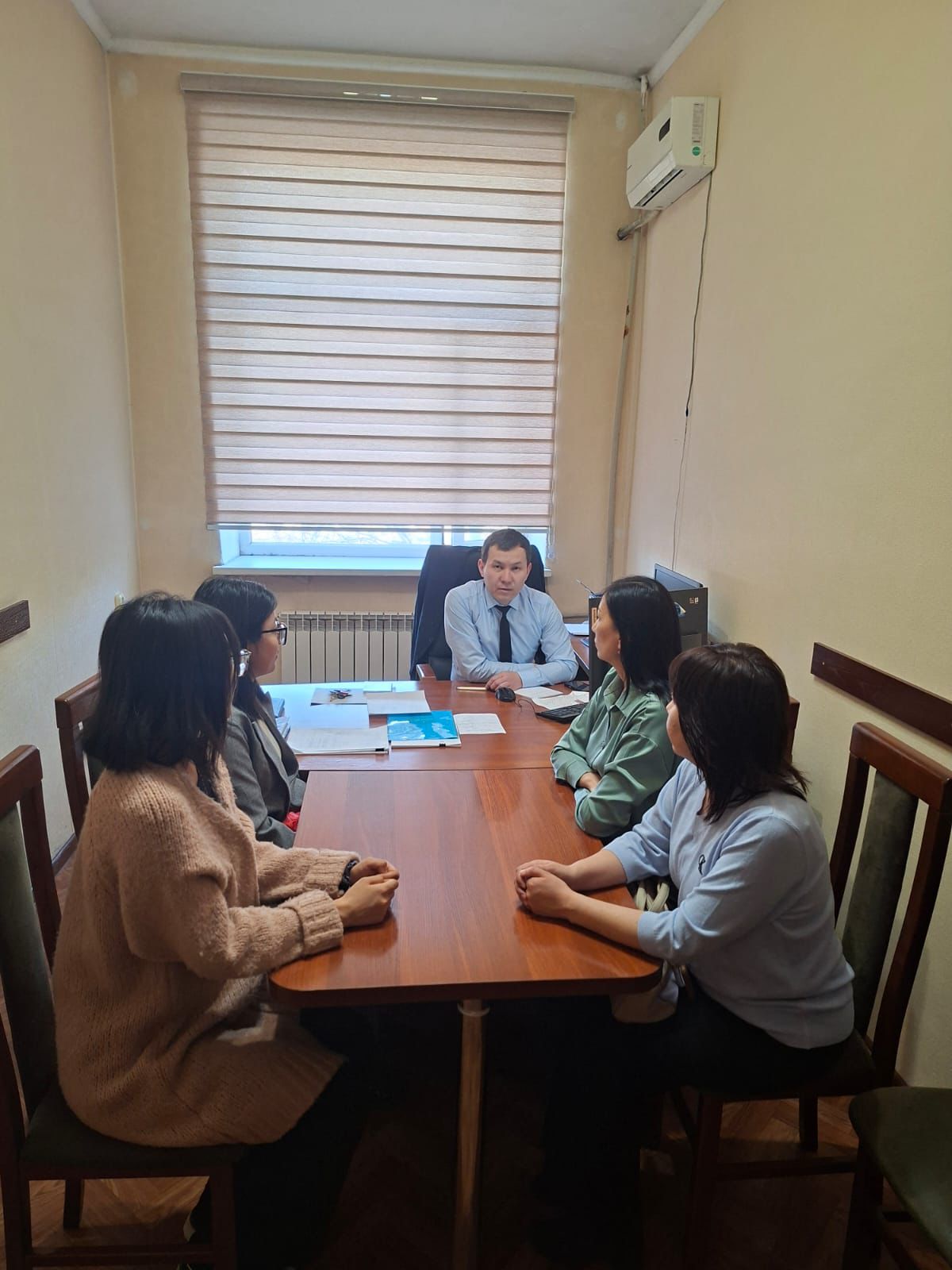 Қарағанды облысының санитариялық-эпидемиологиялық бақылау департаментінің Әдеп жөніндегі уәкілі жаңадан қабылданған мамандармен кездесті