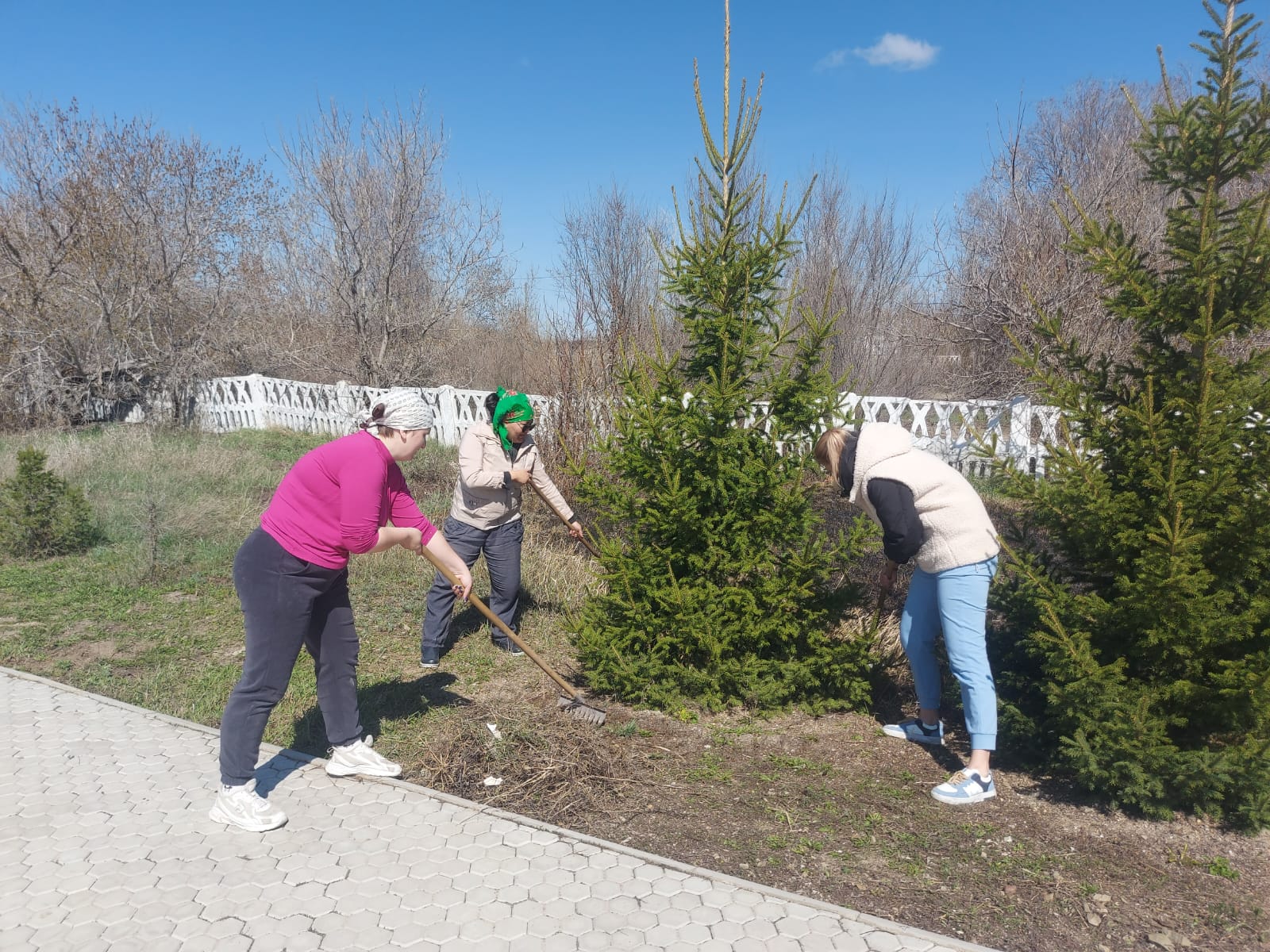 Бұзылық ауылы ескерткіштерінің аумағын санитарлық тазарту