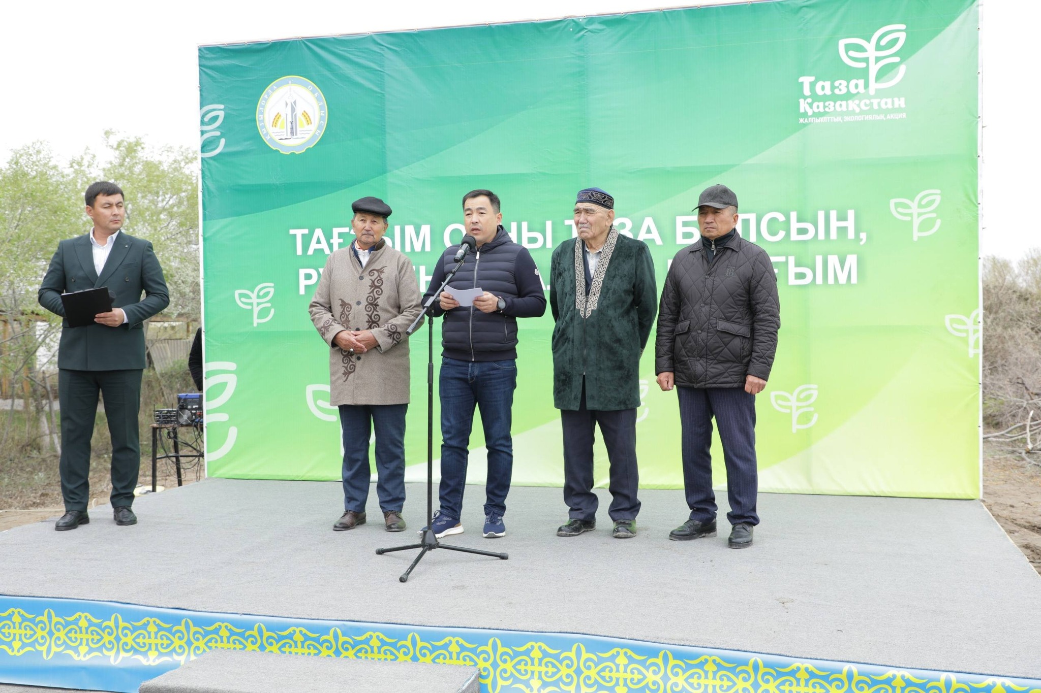 Ауданда «тағзым орны таза болсын, рух пен тазалық – егіз ұғым» атты тазалық акциясы өтті