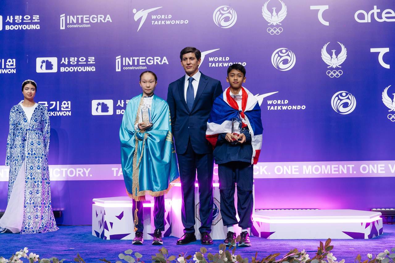 Айым Серикбаева признана лучшей спортсменкой молодежного чемпионата мира по таэквондо