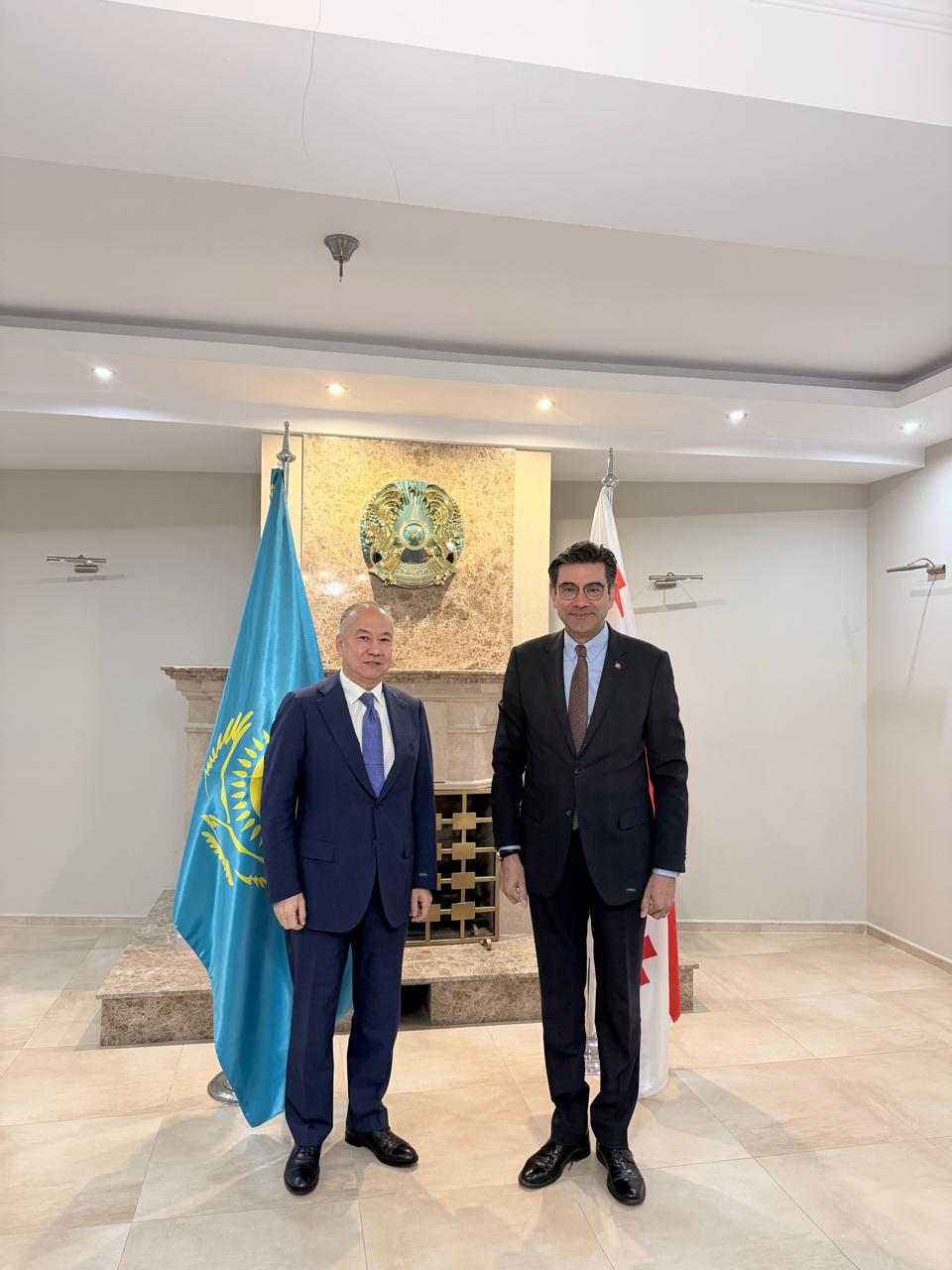 Қазақстанның Грузиядағы Елшісі Түркияның жаңадан тағайындалған Елшісімен кездесті