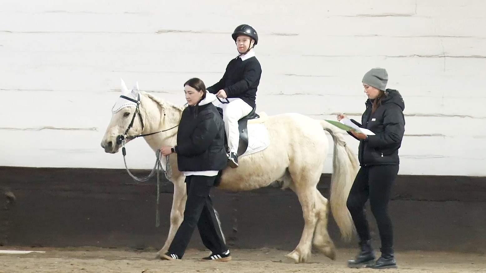 Спорт без границ: в Караганде особенные спортсмены соревновались в верховой езде  &nbsp;