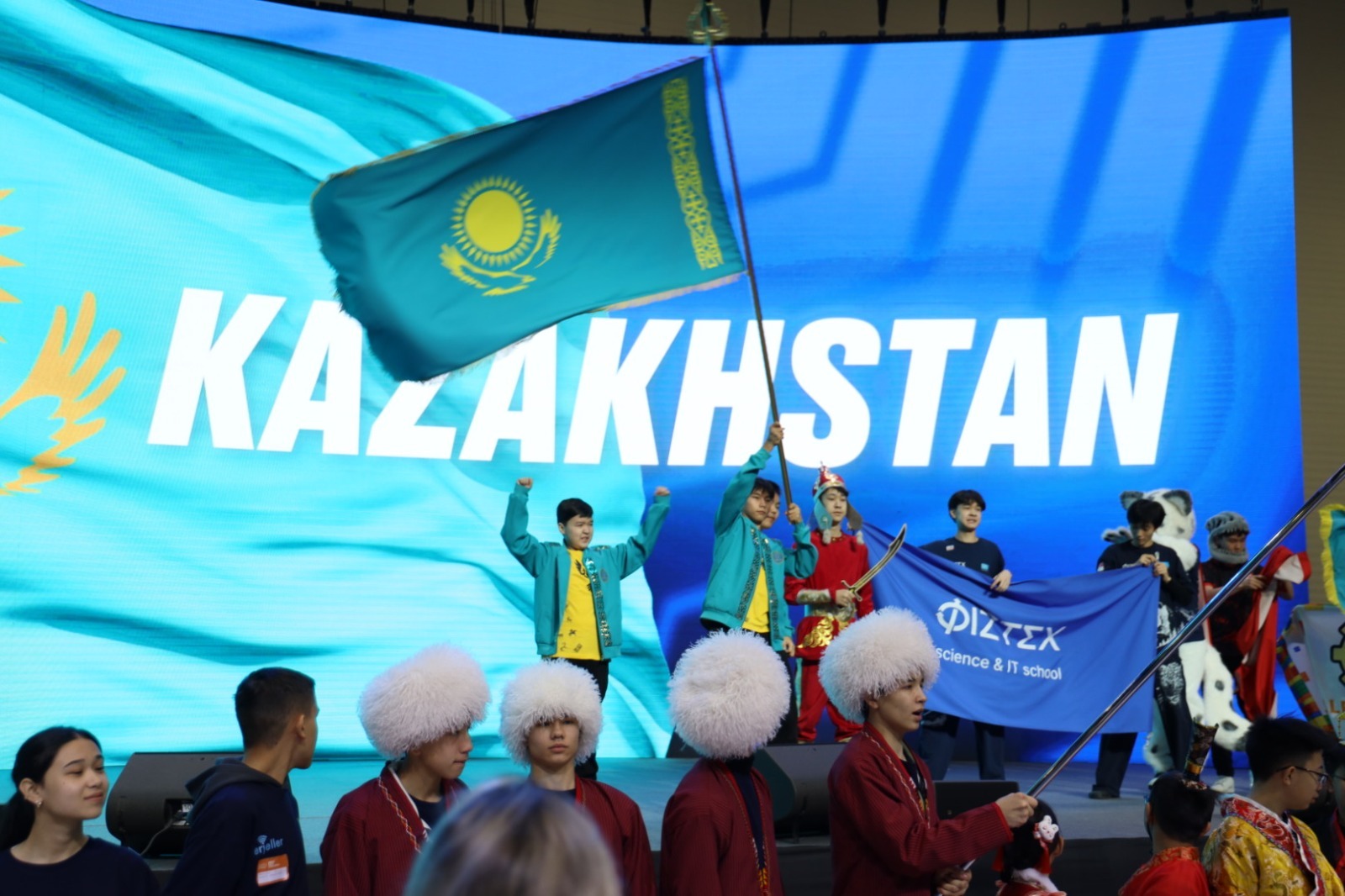 Казахстан становится ведущим образовательным хабом международных ученических соревнований