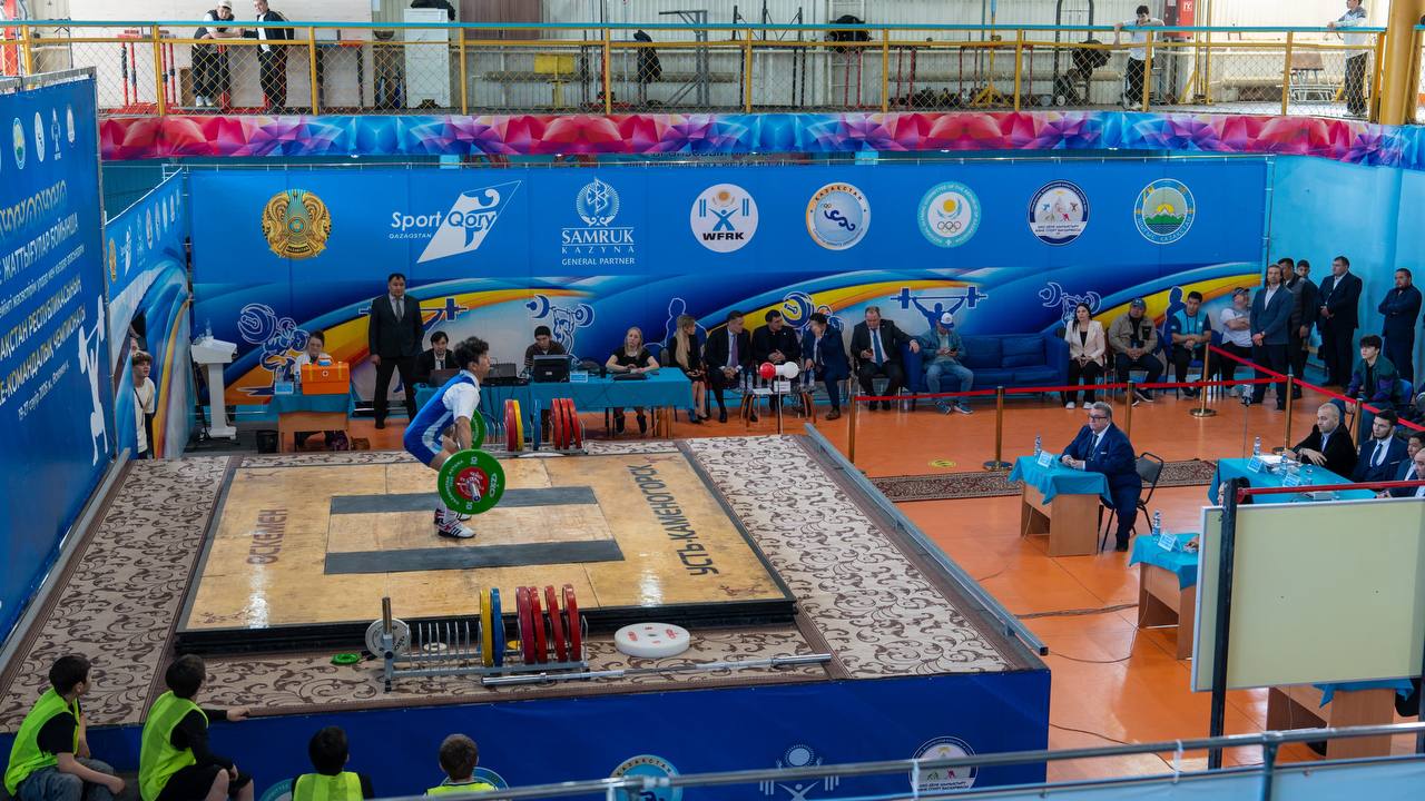 ШҚО-да ауыр атлетикадан ҚР чемпионаты басталды