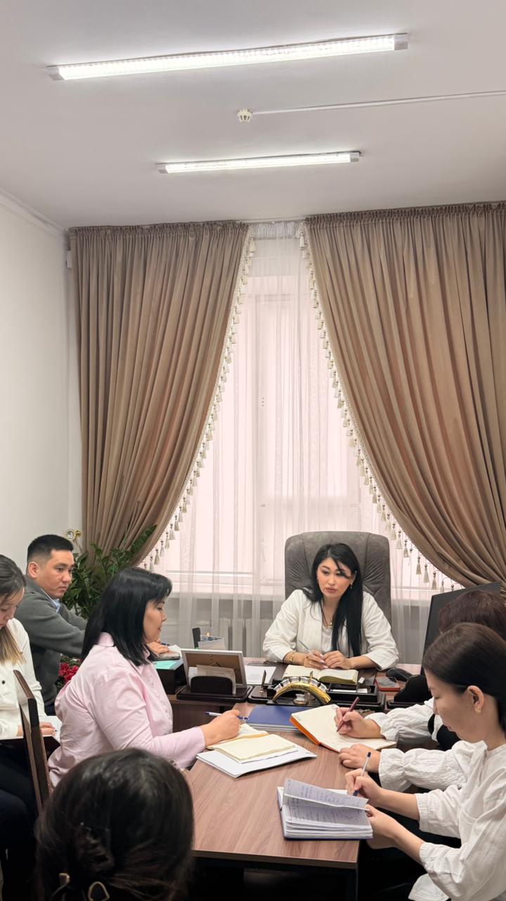 «Әдеп нормаларын сақтау және сыбайлас жемқорлыққа қарсы іс-қимылдың алдын алу» тақырыбында жиналыс өткізілді