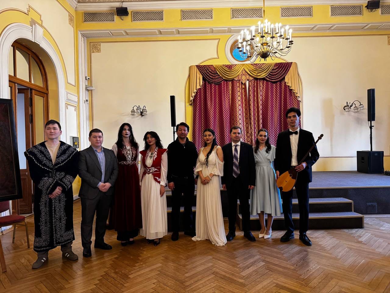 Санкт-Петербург мемлекеттік университетінде ғашықтар күніне арналған концерт өтті