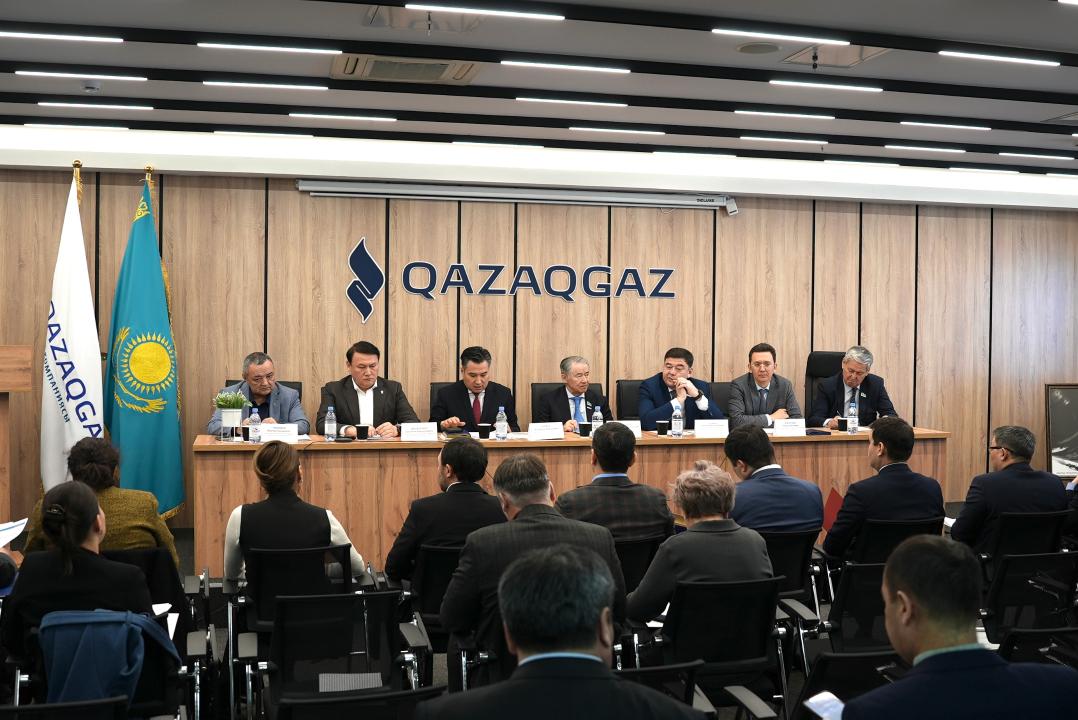 Астанада өндірісте зардап шеккен жұмыскерлерге төлемдер тағайындау тетігі талқыланды