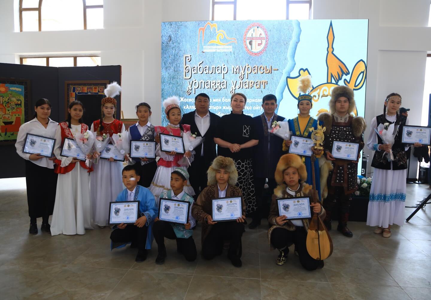 БАТЫРЛАР РУХЫ СІҢГЕН КИЕЛІ ШАҺАРДА «БАБАЛАР МҰРАСЫ - ҰРПАҚҚА ҰЛАҒАТ» ОБЛЫСТЫҚ БАЙҚАУЫ ӨТТІ