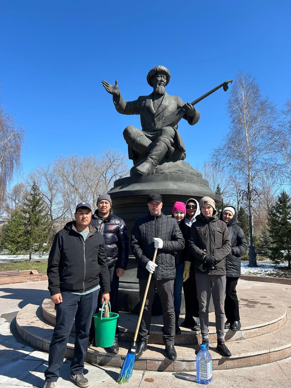 Қалалық мәслихат аппараты "Мәдени мұраны бірге сақтайық" республикалық акциясына қатысты.