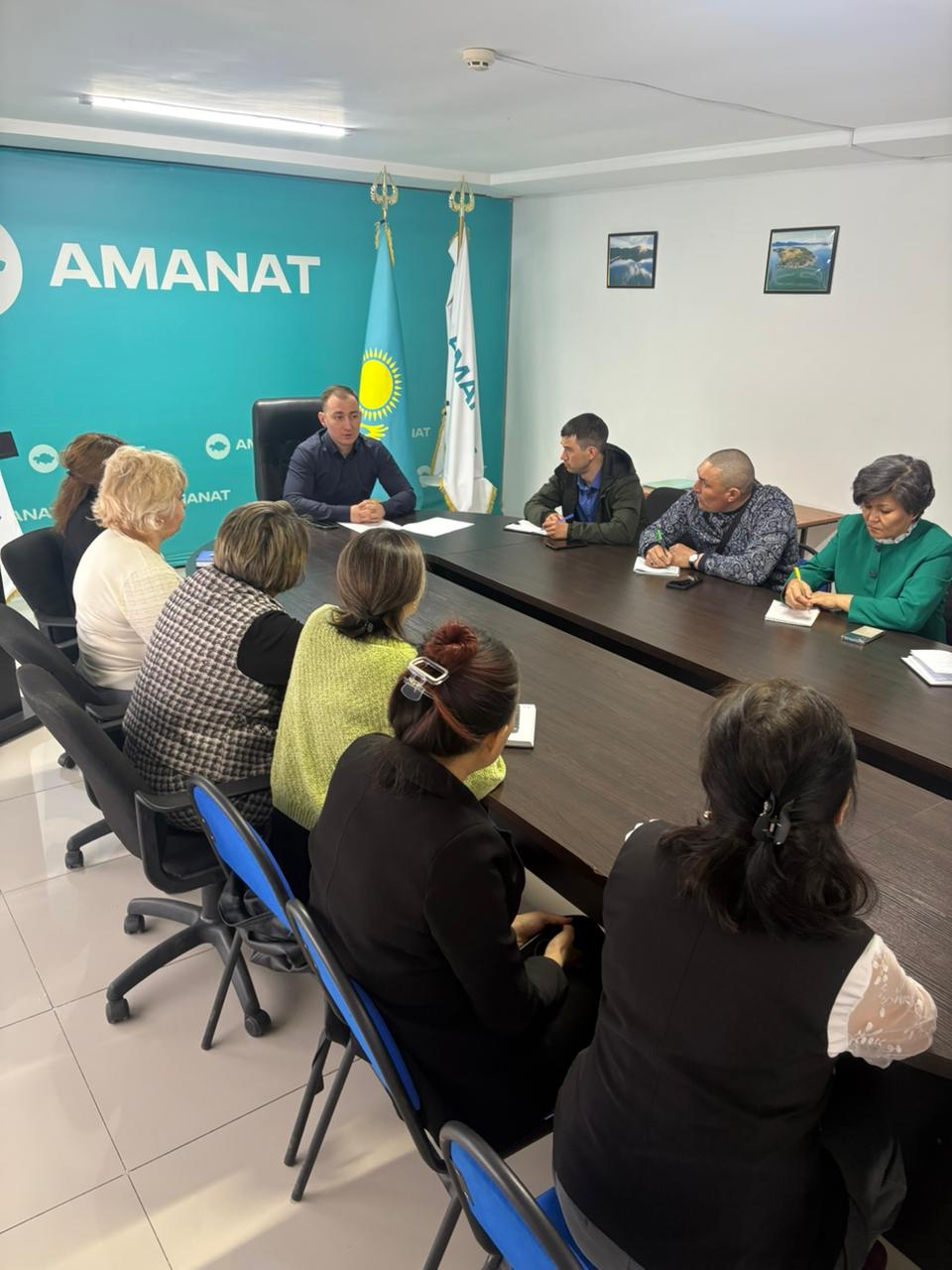 Айыртау ауданының кәсіпкерлерімен ШЖК Enbek.kz еңбек шарттарын тіркеу мәселелері бойынша cеминар