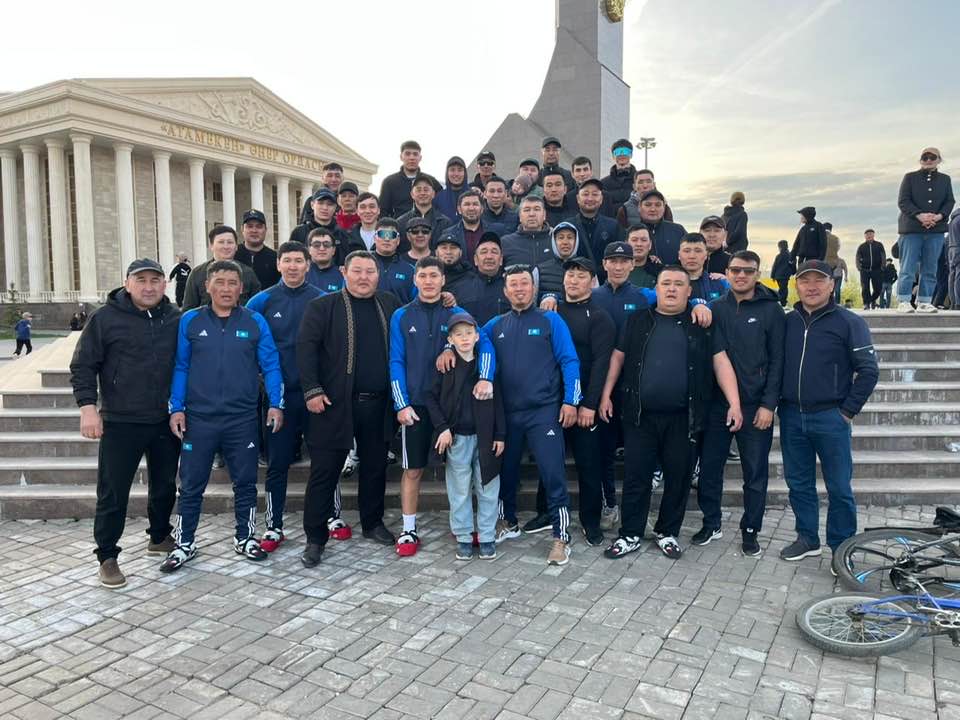 ҚОСОБА - ЧЕМПИОН!