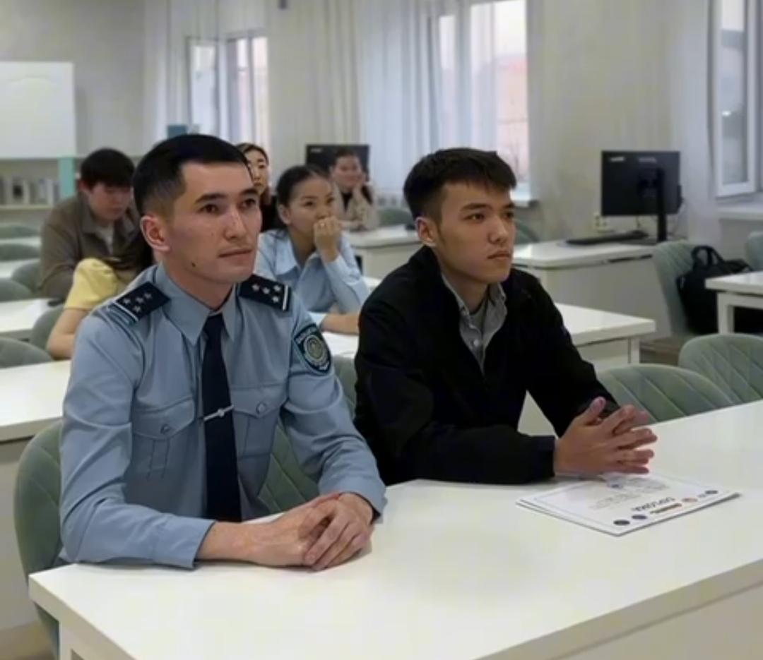 Көкшетауда Қазақ педагогикалық колледжінің базасында белсенді жастарды біріктірген "Esirtkisiz Qazaqstan" қалалық пікірталас ойындары өтті