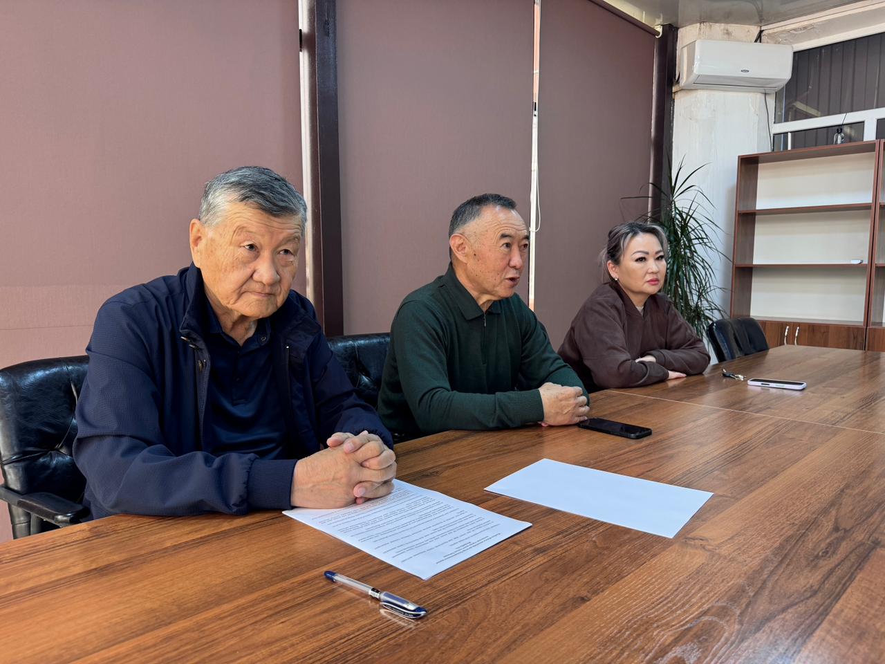 Жамбыл облыстық қоғамдық кеңесінің өкілдерімен кездесу