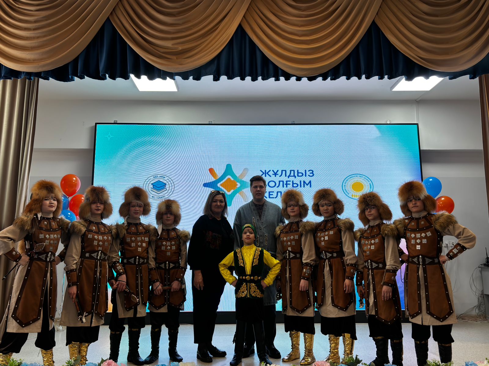 «Жұлдыз болғым келеді!» би байқауының областық  кезеңі