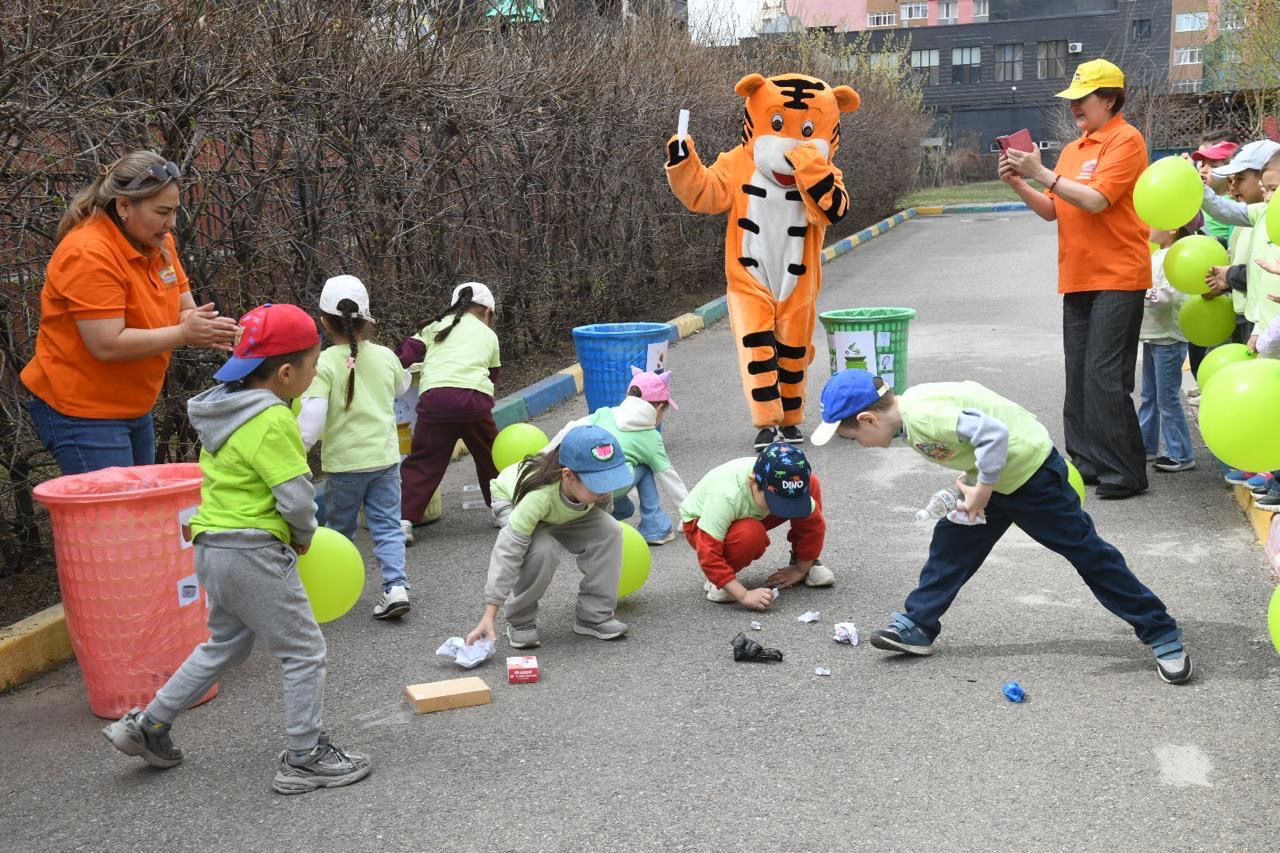 «Таза Қазақстан»: Астанада балабақша бүлдіршіндеріне арнап ерекше іс-шара ұйымдастырылды