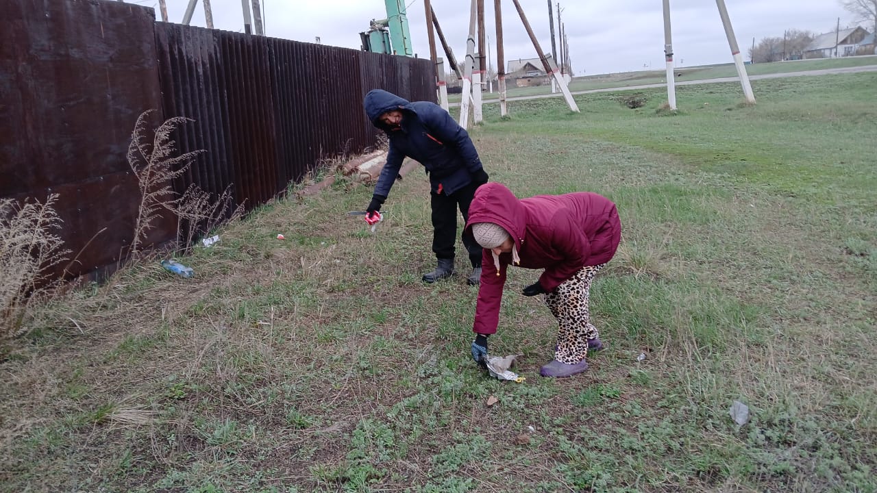 Көшелер қоқыстан тазартылды