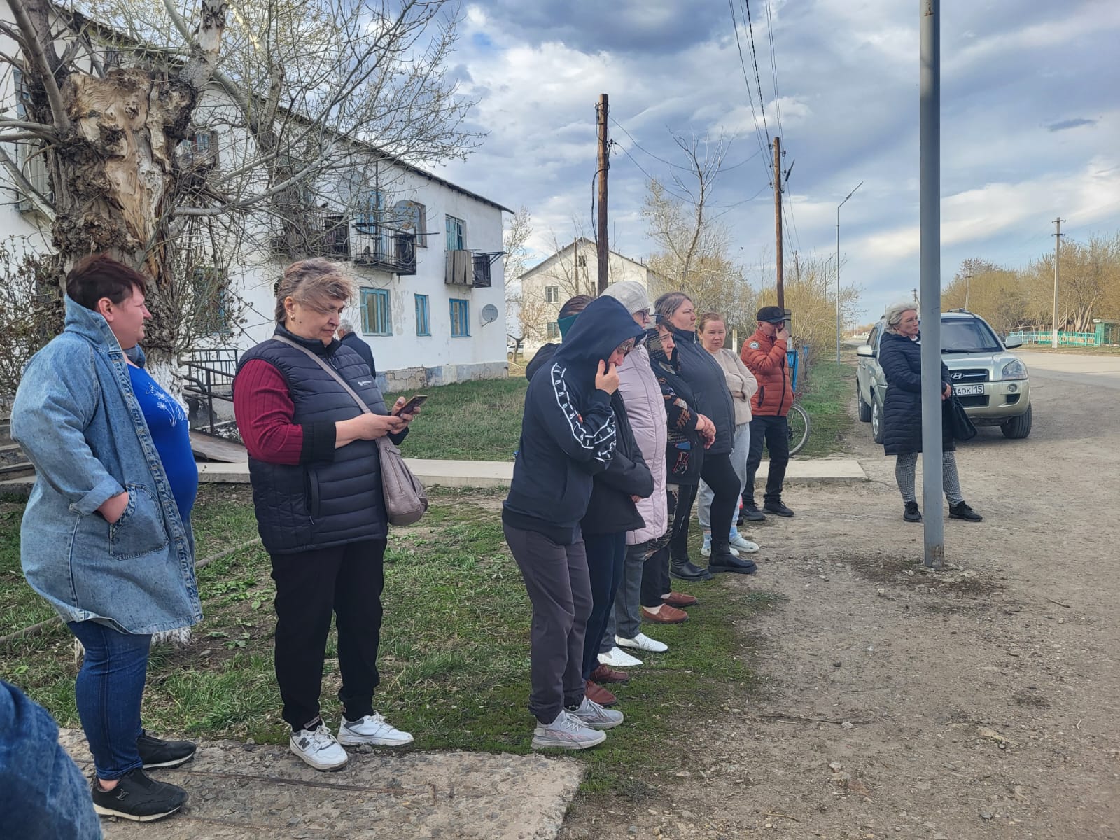 Ломоносовка ауылының тұрғындарымен жиын