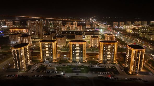 ТҮРКІСТАНДАҒЫ ТҰРҒЫН ҮЙЛЕР МЕН КӘСІПКЕРЛІК НЫСАНДАРҒА ЗАМАНАУИ ЖАРЫҚТАНДЫРУ ЖҮЙЕЛЕРІ ОРНАТЫЛЫП ЖАТЫР