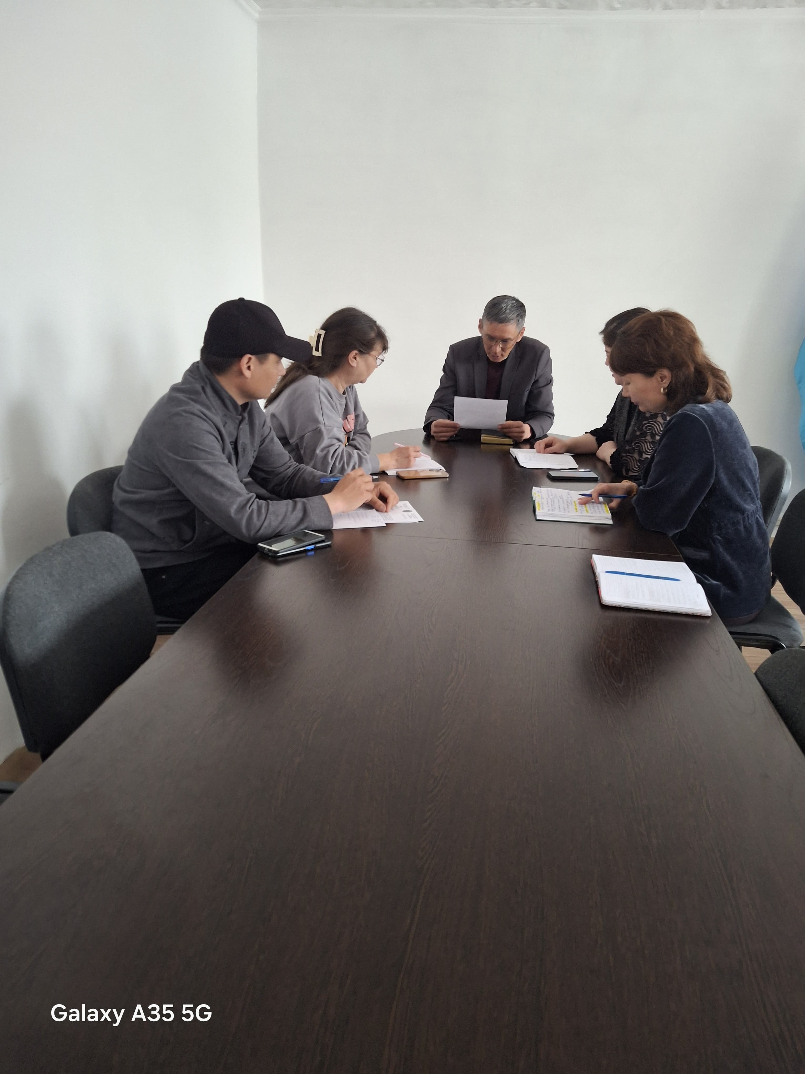 Cыбайлас жемқорлық тәуекелдеріне жүргізілген ішкі талдау нәтижелері бойынша талқылау өткізілді.