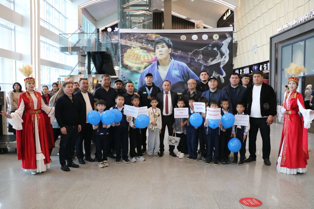 ТҮРКІСТАН: АЗИЯ ЧЕМПИОНАТЫНЫҢ ЖҮЛДЕГЕРІ АЙДАР АРАПОВ ЕЛГЕ ОРАЛДЫ