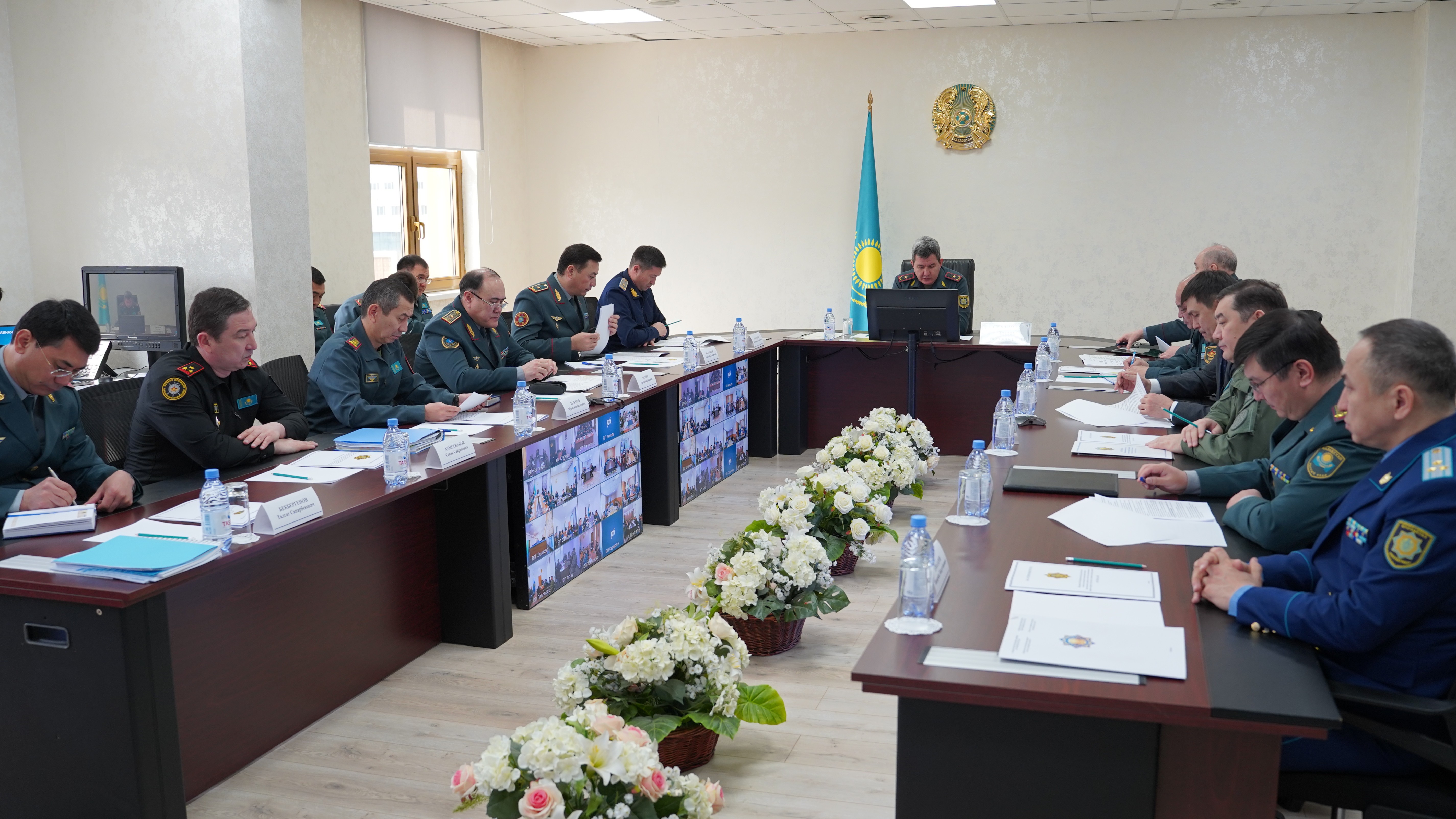 Бас әскери прокуратурада әскердегі құқықбұзушылықтардың алдын алу мәселелері қаралды