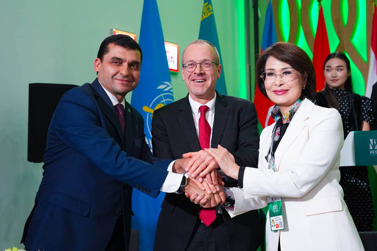 АСТАНАДА ОРТАЛЫҚ АЗИЯ ЕЛДЕРІ ЖӘНЕ ДДҰ ҚАТЫСУЫМЕН ПРИАРАЛЬЕ ӨҢІРІНІҢ ДЕНСАУЛЫҒЫ МЕН ЭКОЛОГИЯСЫ БОЙЫНША БІРЛЕСКЕН ҚҰЖАТҚА ҚОЛ ҚОЙЫЛДЫ