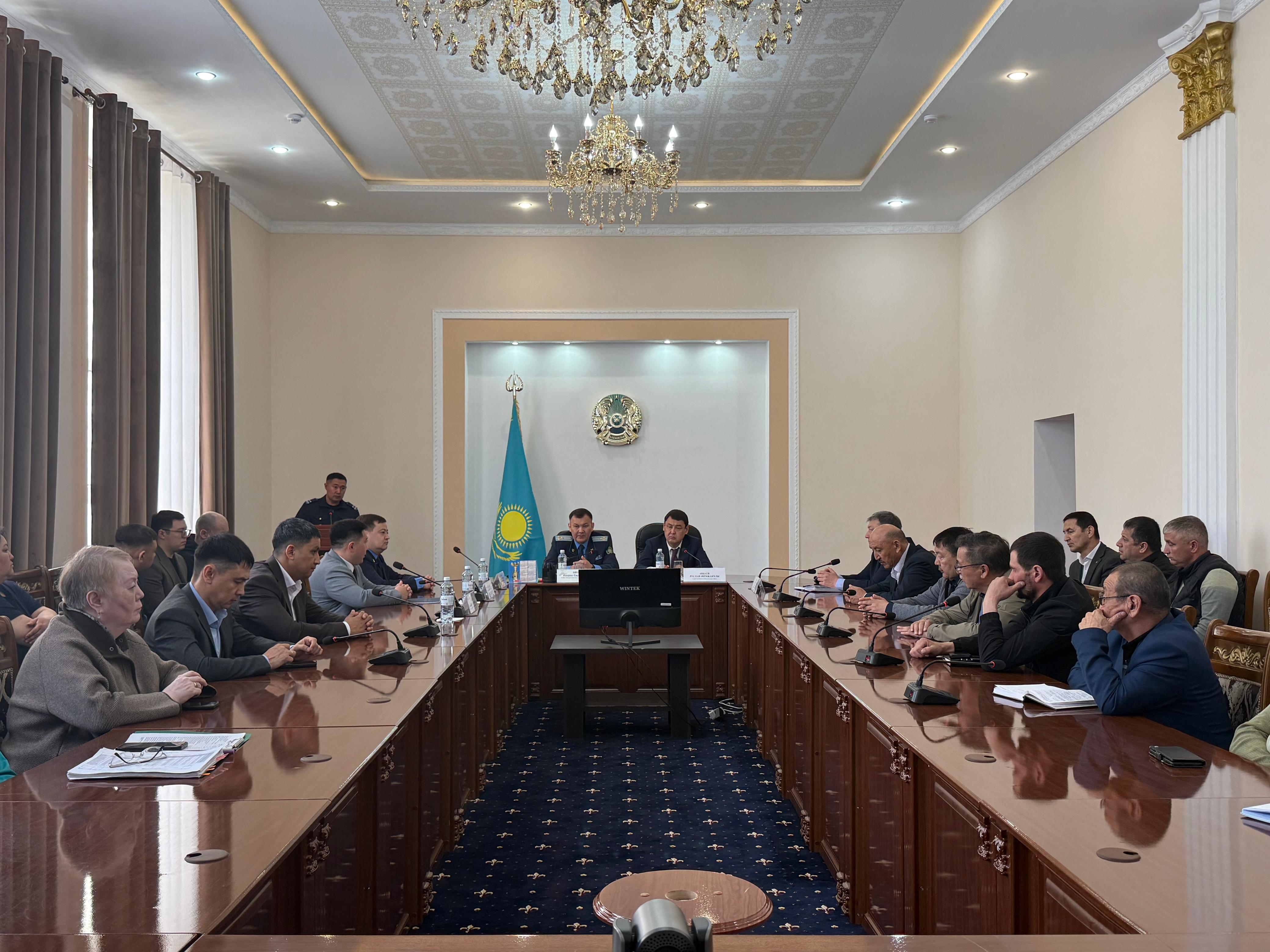 Бүгін аудан әкімдігі ауыл шаруашылығы кәсіпорындарының басшыларымен мазмұнды және өзекті диалог өткізді