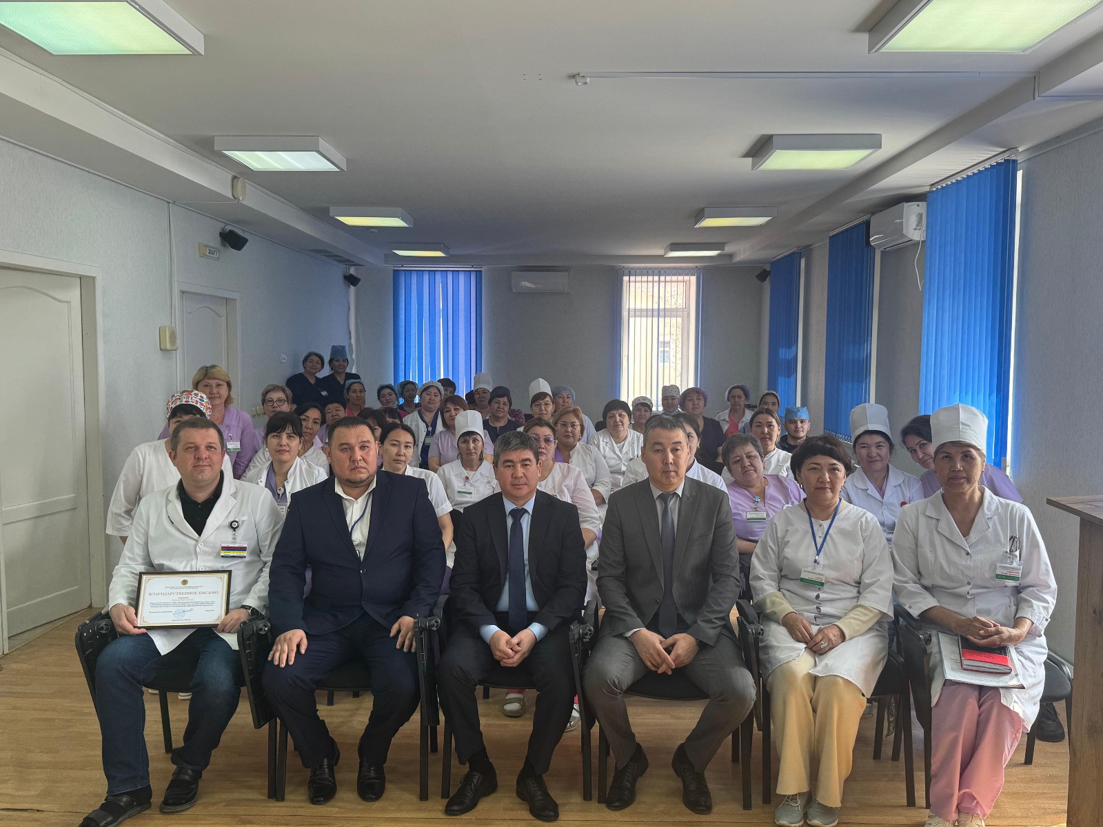 «Дүниежүзілік еңбекті қорғау күніне» арналған айлық шеңберінде Мемлекеттік еңбек инспекторлары ШЖҚ «Облыстық көпбейінді ауруханасы» МКК-ға барды