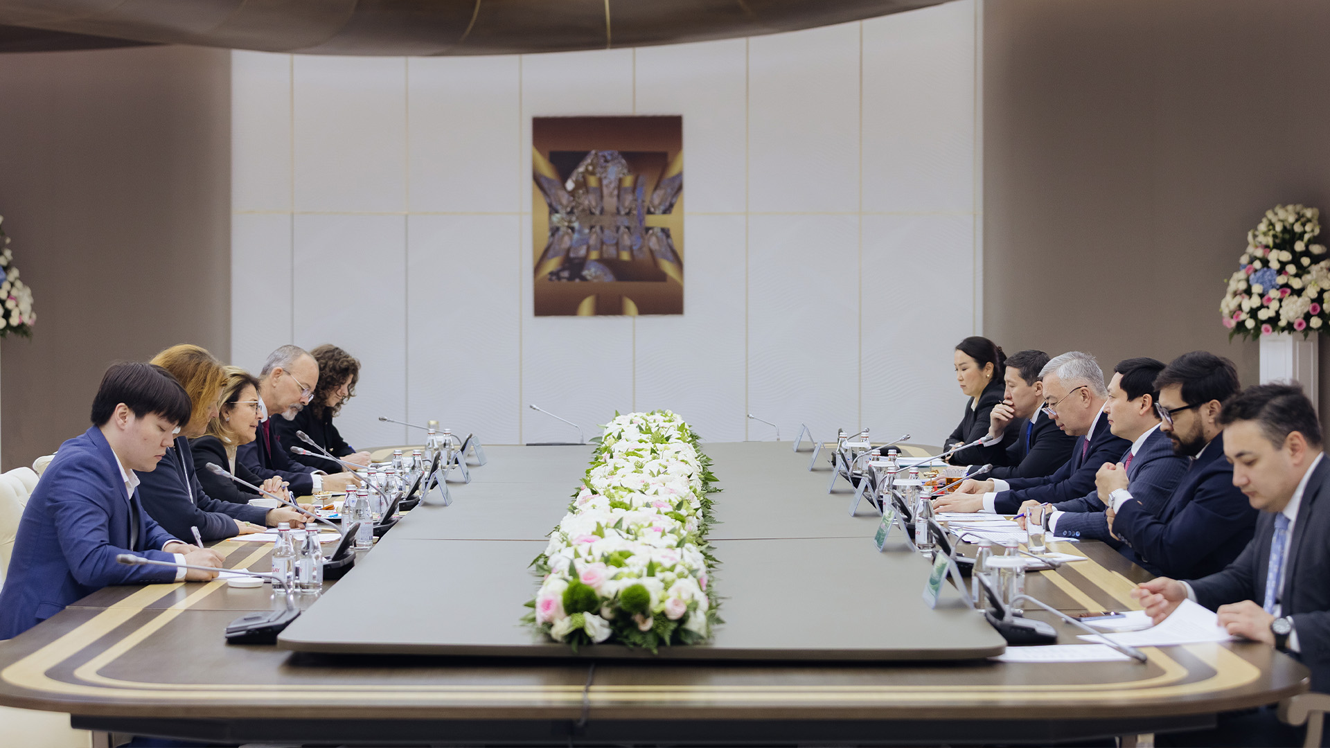 Қазақстан мен ЭЫДҰ 2026-2030 жылдарға арналған ынтымақтастық стратегиясын талқылады