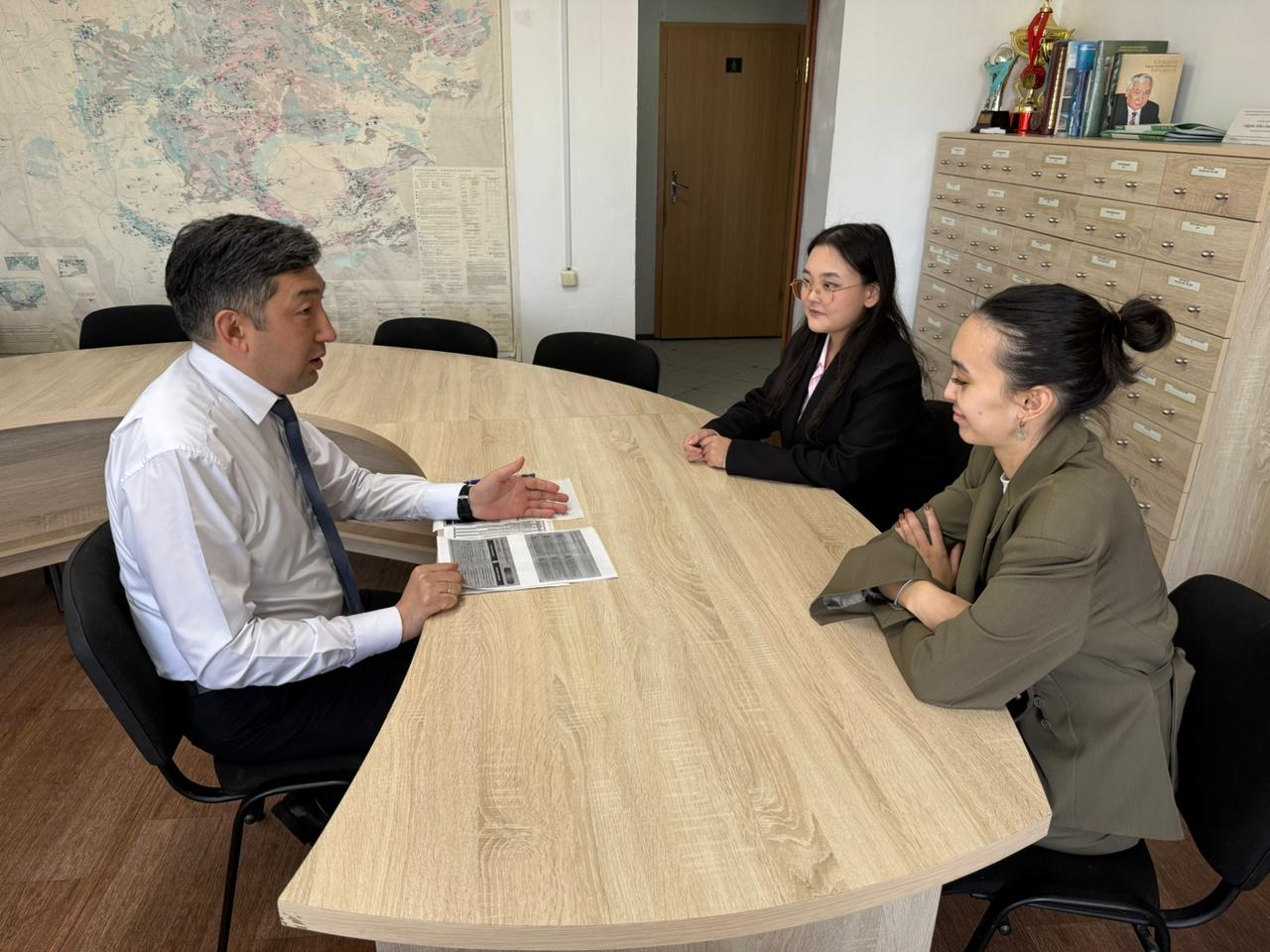 Түсіндіру жұмысы