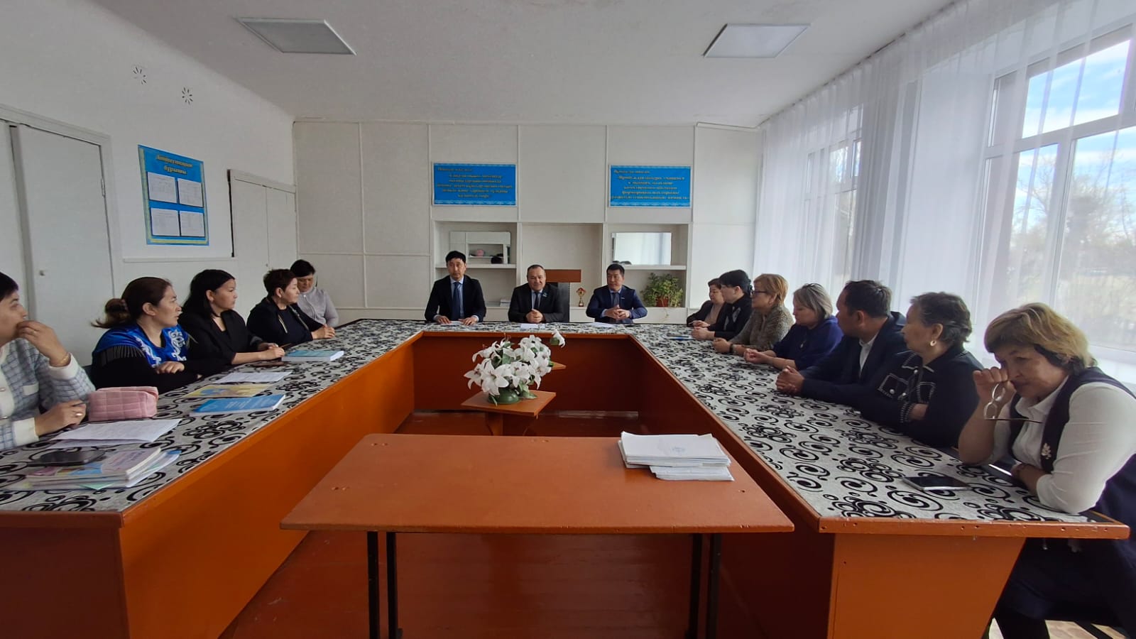 Кеңащы ауылдық округіне жұмыс сапары