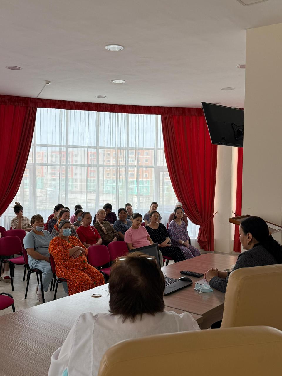 2026 жылғы 23 сәуірде «Европалық иммундау апталығы» аясында жүкті әйелдер және босанған әйелдер арасында вакцинацияның маңыздылығы туралы семинар - кеңес өткізілді.