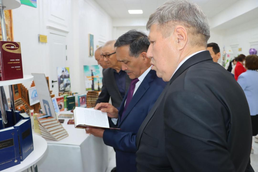 "Кітап-ұлттың рухани тірегі" атты мерекелік іс-шара өтті