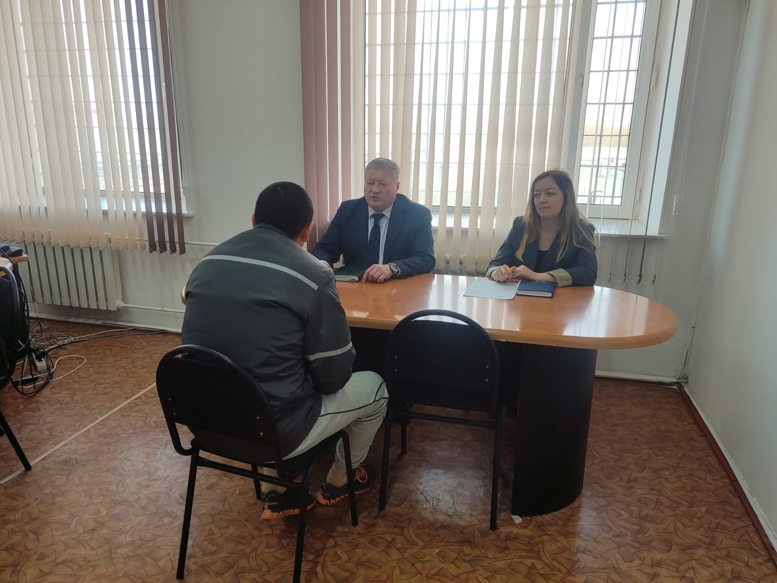 Тергеу изоляторында азаматтарды жеке қабылдау