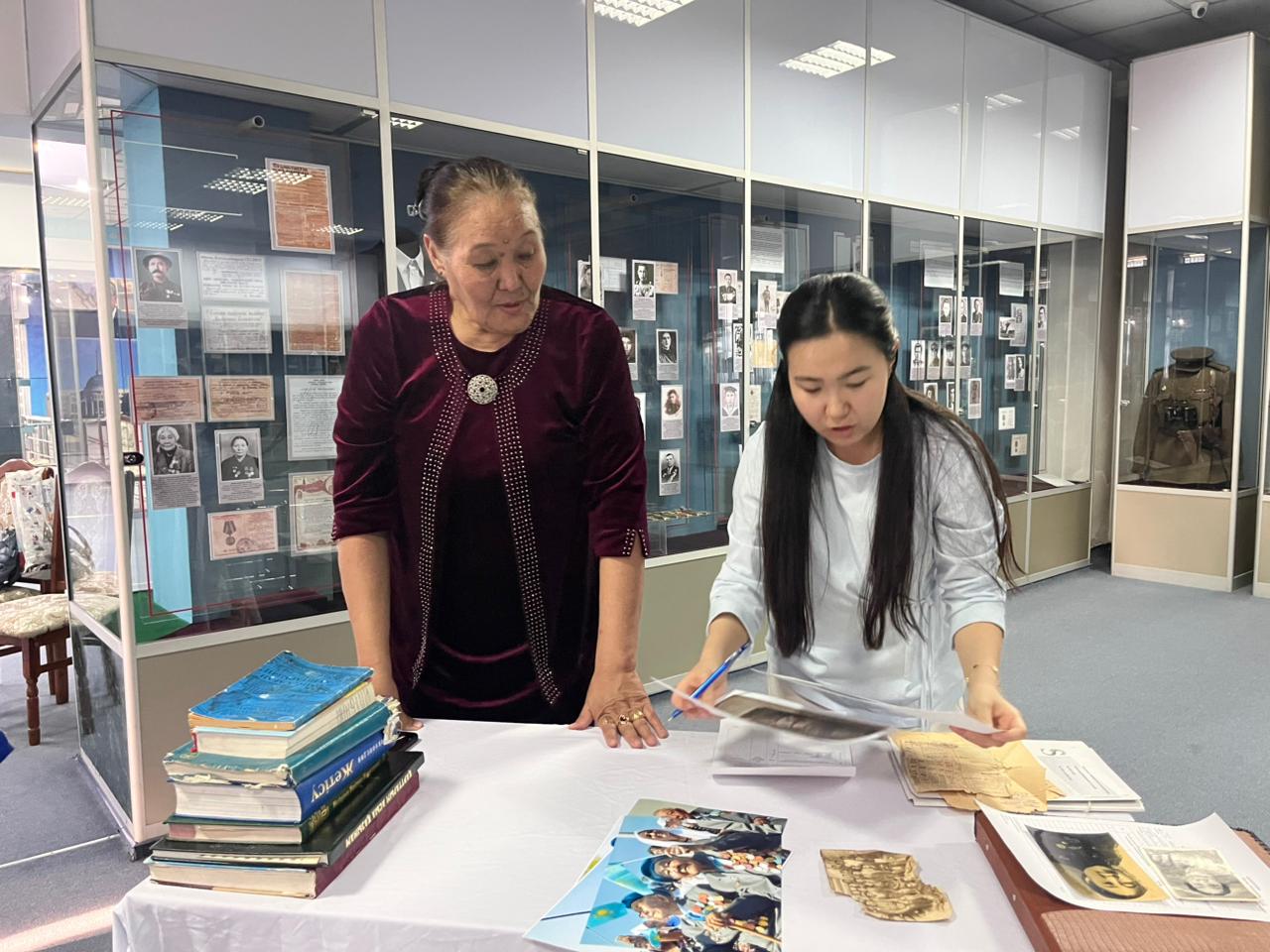 Музейный фонд пополнился экспонатами ветерана войны Алтынай Есболатовой