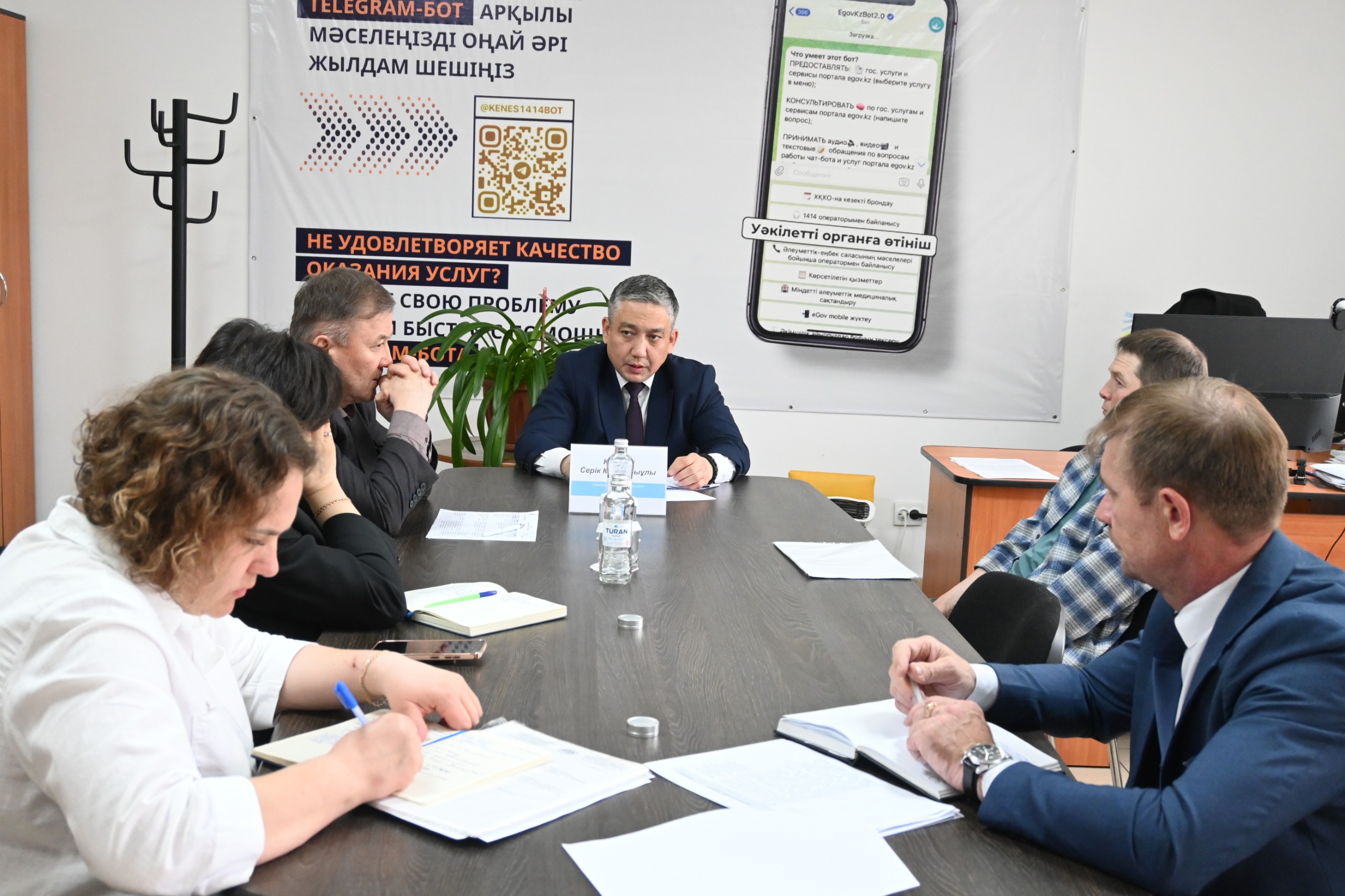 Аким района Серік Құдабай провел очередной личный прием граждан