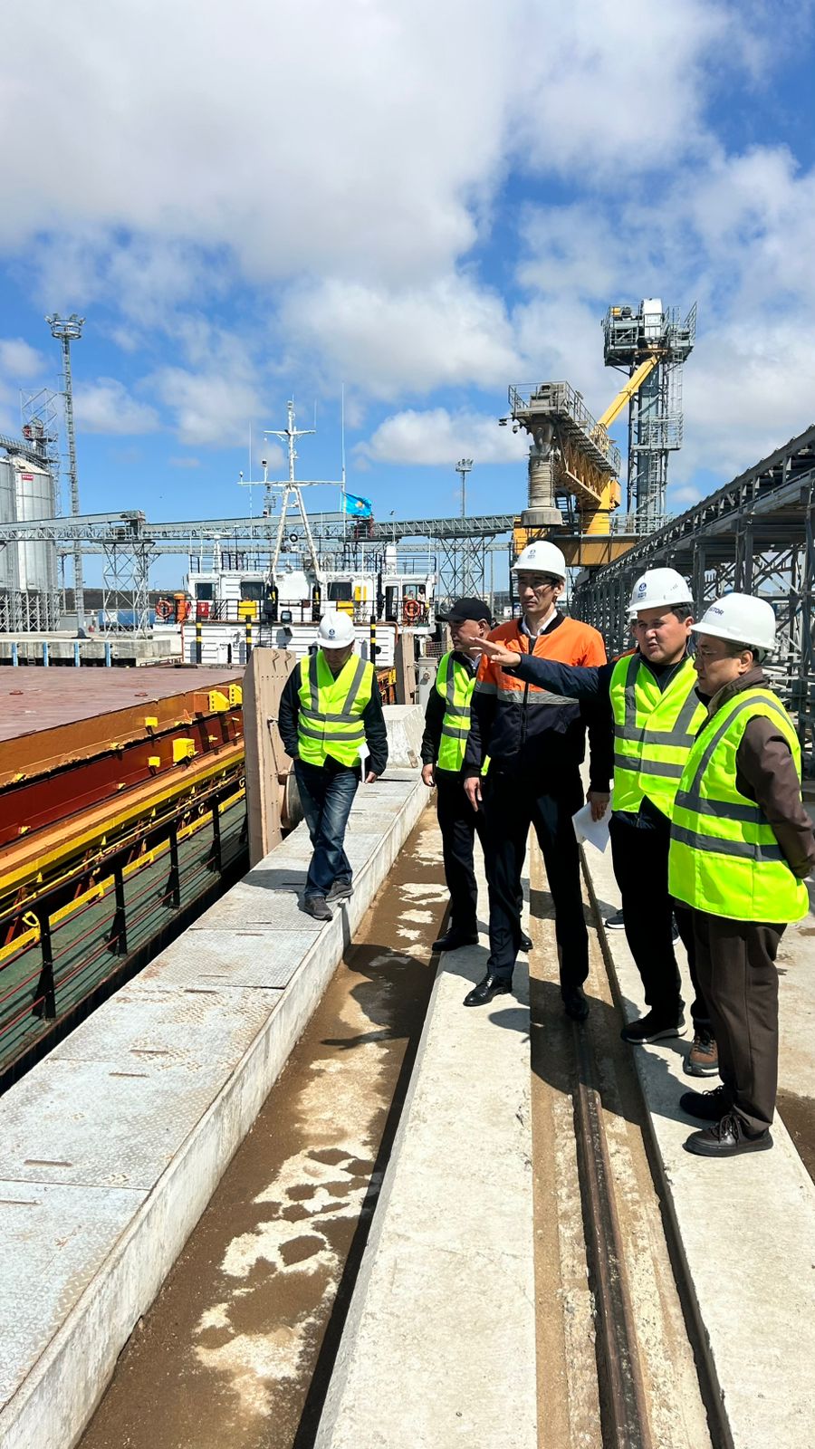 Транзит по ТМТМ вырос втрое за последние пять лет