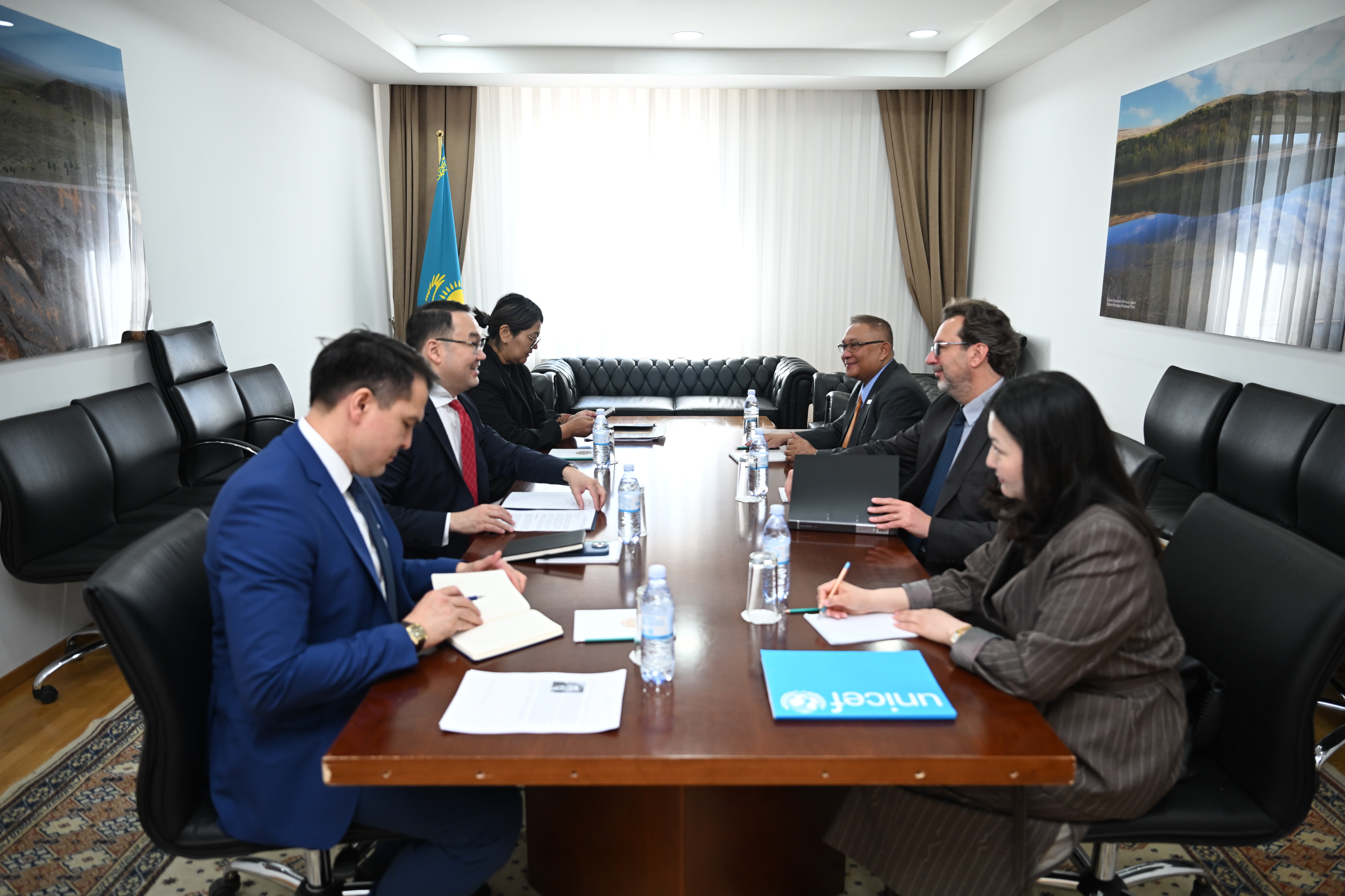 ҚР СІМ-де ЮНИСЕФ-тің Еуропа және Орталық Азия елдері бойынша Өңірлік директордың орынбасарымен балалар құқықтарын қорғау мәселелері талқыланды