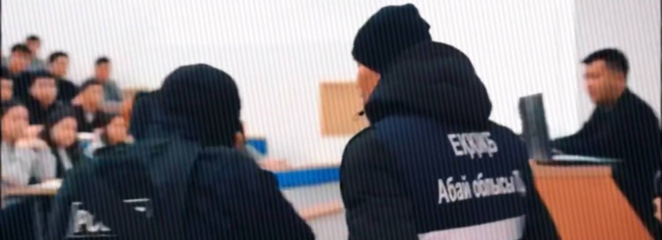 Жастар есірткіге қарсы: Абай облысының  полицейлері мектеп оқушыларымен қауіпсіздік сабағын  өткізді