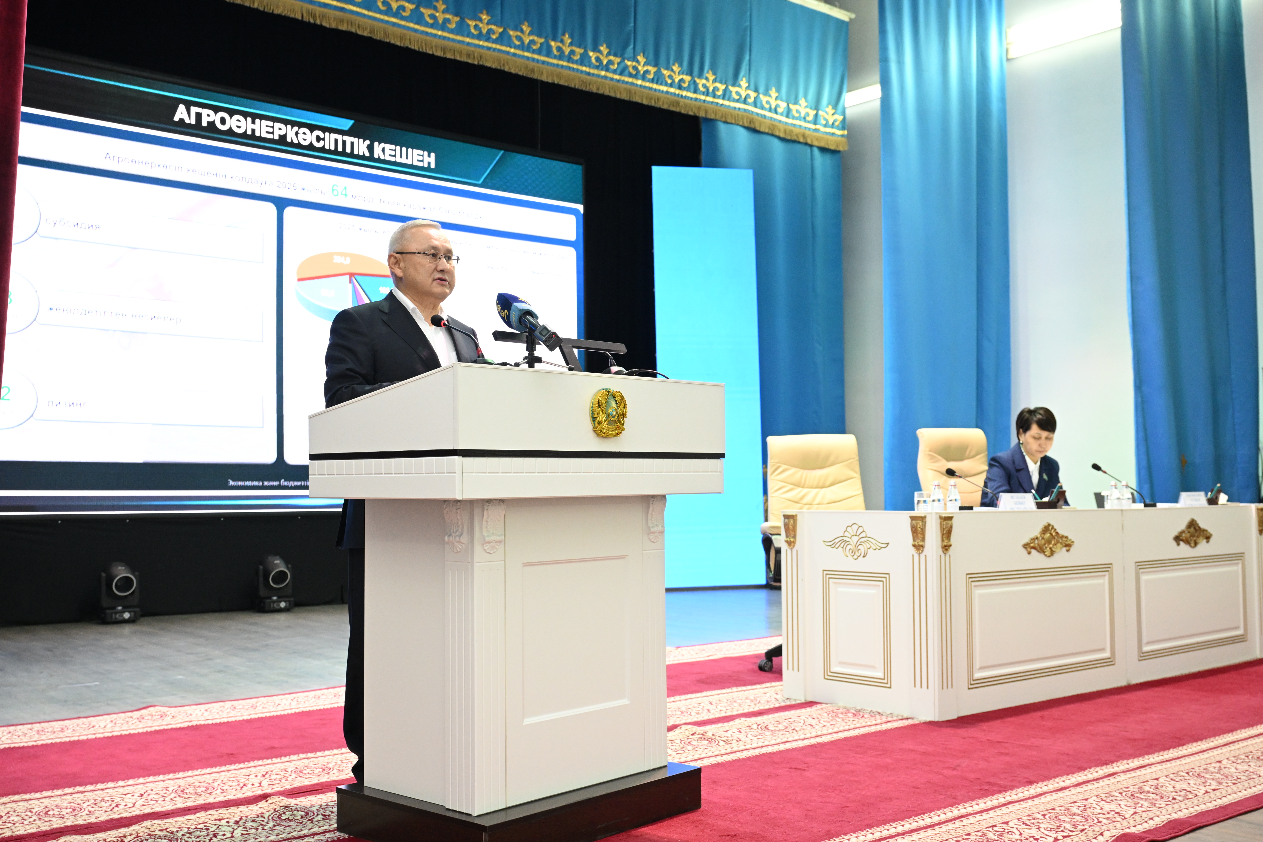 Бейбіт Исабаев: Балқаш көлінің жағалауында 3 коммуналдық жағажай салынады